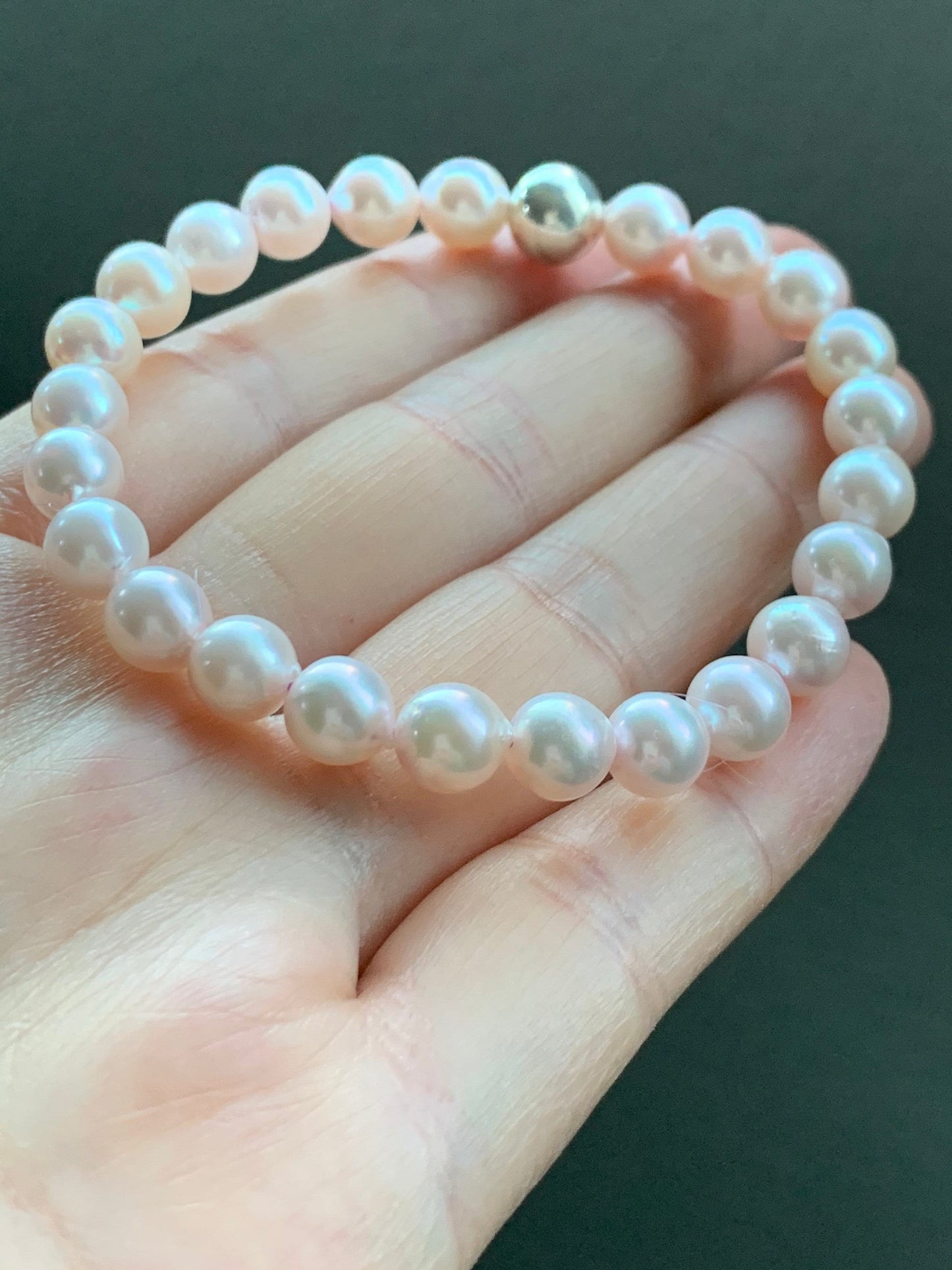 Natural Saltwater Akoya Peachy Blush Pearls and 925 Sterling Silver Ball Beaded Bracelet Stretchy 7” 天然淡粉海水珍珠纯银珠手串