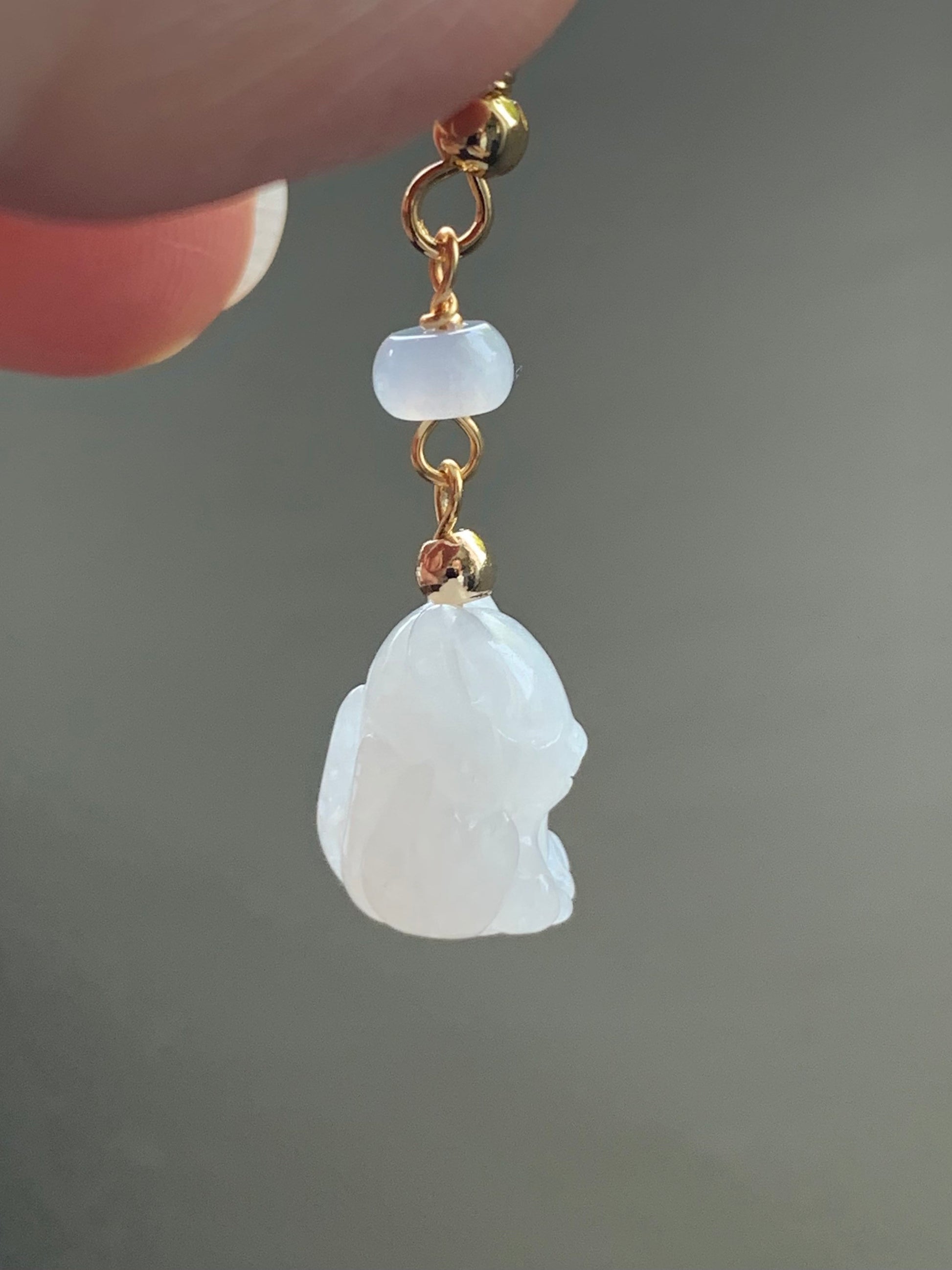Natural Burmese Icy Translucent & Gelatinous White Jadeite 3D Carved Nine-Tailed Fox Dangle Earrings 14K Gold Plated 天然缅甸白冰起胶翡翠九尾狐狸包金耳钩