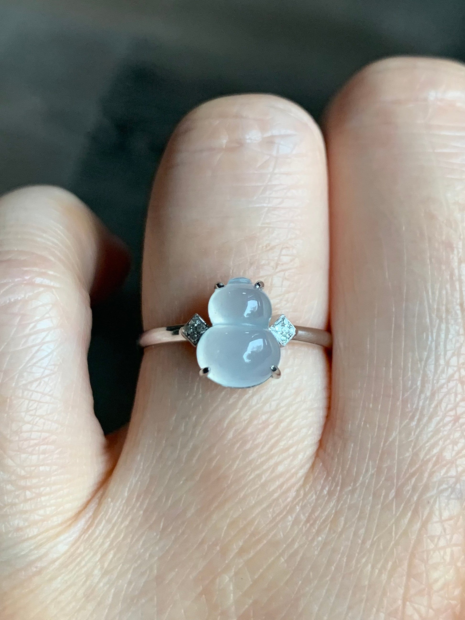 Certified Natural Burmese Premium Highly Translucent Jadeite Hulu Gourd Ring 18K White Gold & Diamonds Sz 7 天然缅甸正冰起光起钢白冰葫芦钻石镶嵌戒指