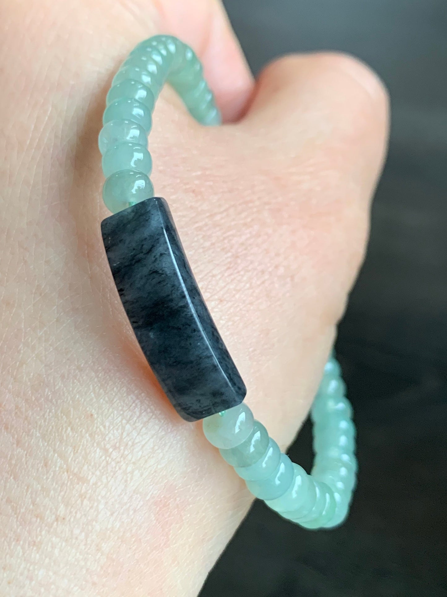 Natural Burmese Icy Highly Translucent Gelatinous Light Green Jadeite Flat Beads Wuji Jadeite Curved Bead Beaded Bracelet 7” 天然缅甸晴底翡翠算盘珠乌鸡手牌