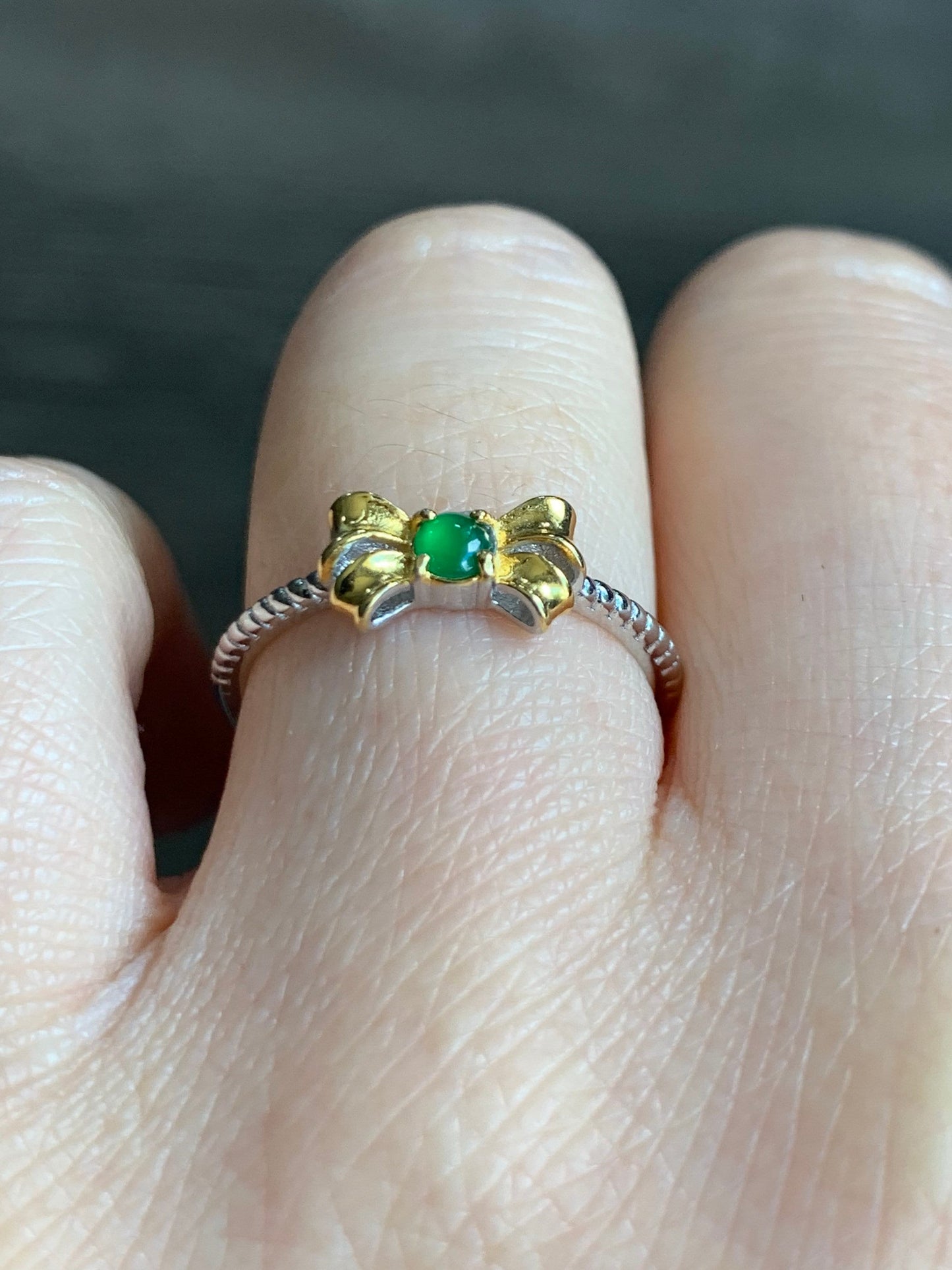 Natural Guatemalan Icy Translucent Bright Green Jadeite Bow Design Ring S925 Silver Ring Adjustable 缅甸天然冰绿翡翠蝴蝶结款式银镶戒指 HDJ50