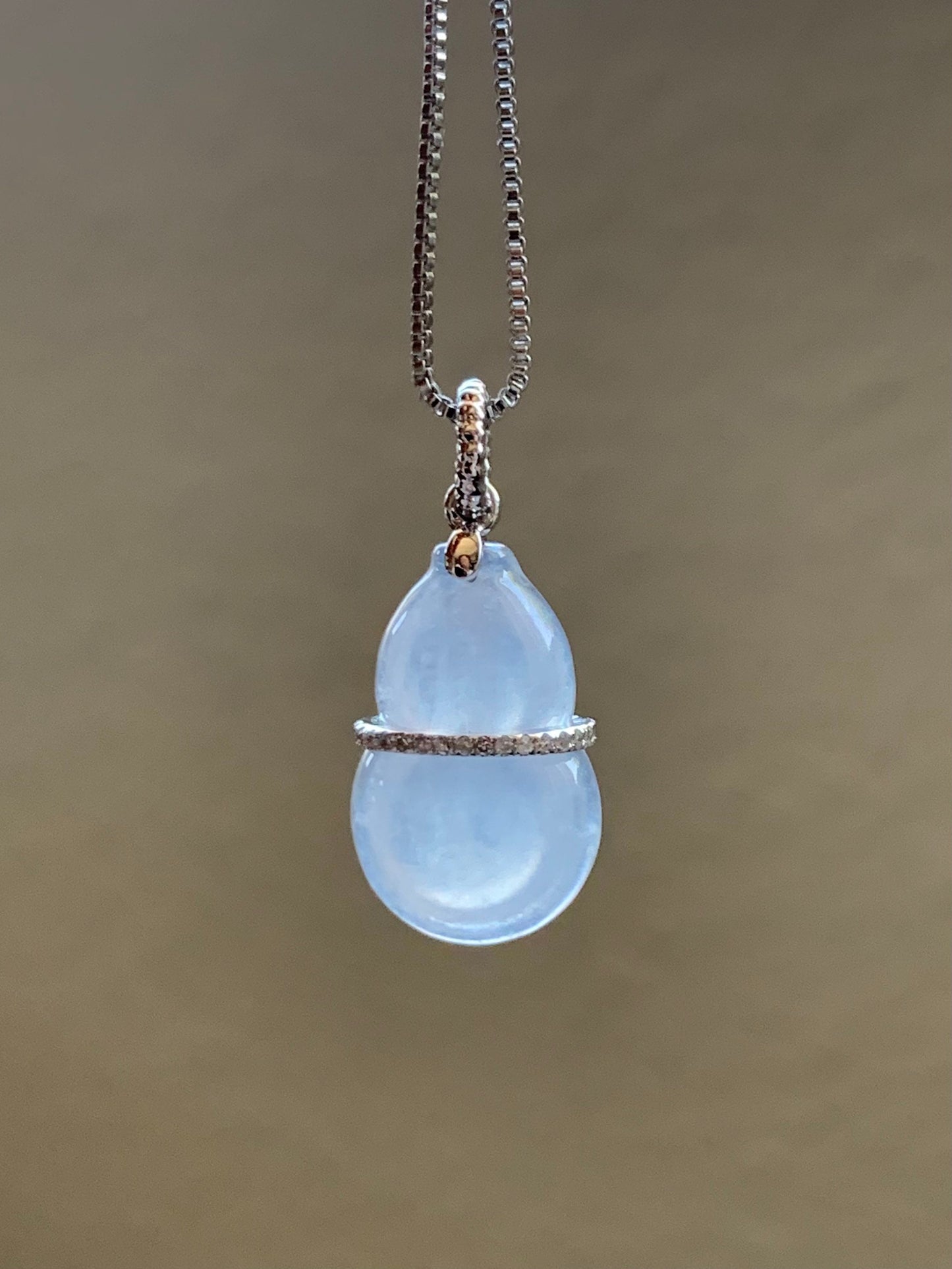 Certified Natural Burmese Premium Icy Translucent White Jadeite Hulu Gourd Pendant 18K White Gold Diamonds 天然缅甸起光白冰翡翠葫芦钻石镶嵌吊坠