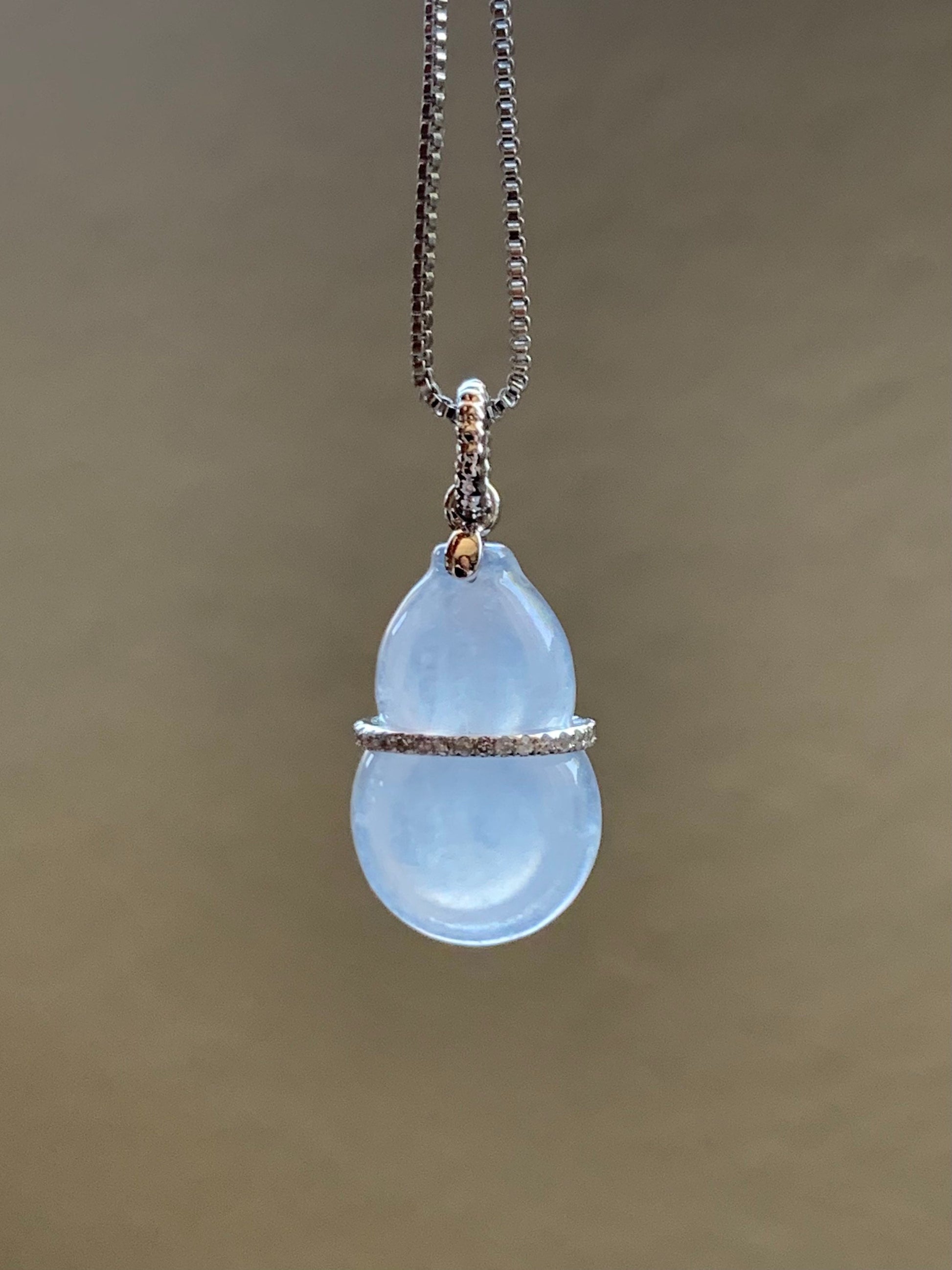 Certified Natural Burmese Premium Icy Translucent White Jadeite Hulu Gourd Pendant 18K White Gold Diamonds 天然缅甸起光白冰翡翠葫芦钻石镶嵌吊坠
