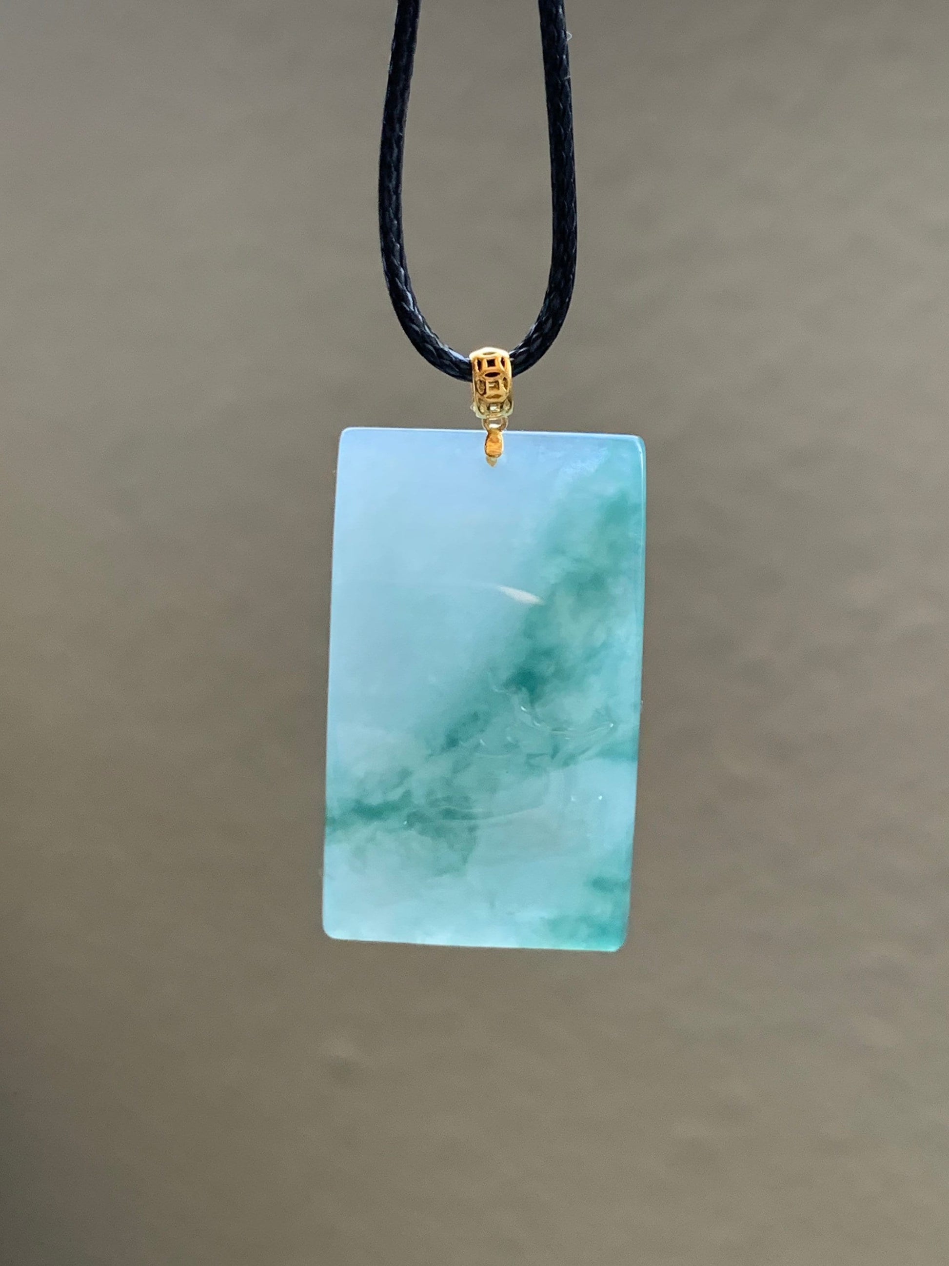 Natural Burmese Translucent Icy Teal Marbled Jadeite Deer Blessing Amulet Pendant 18K Yellow Gold Bail 天然缅甸细糯飘蓝花翡翠一鹿有你吊坠