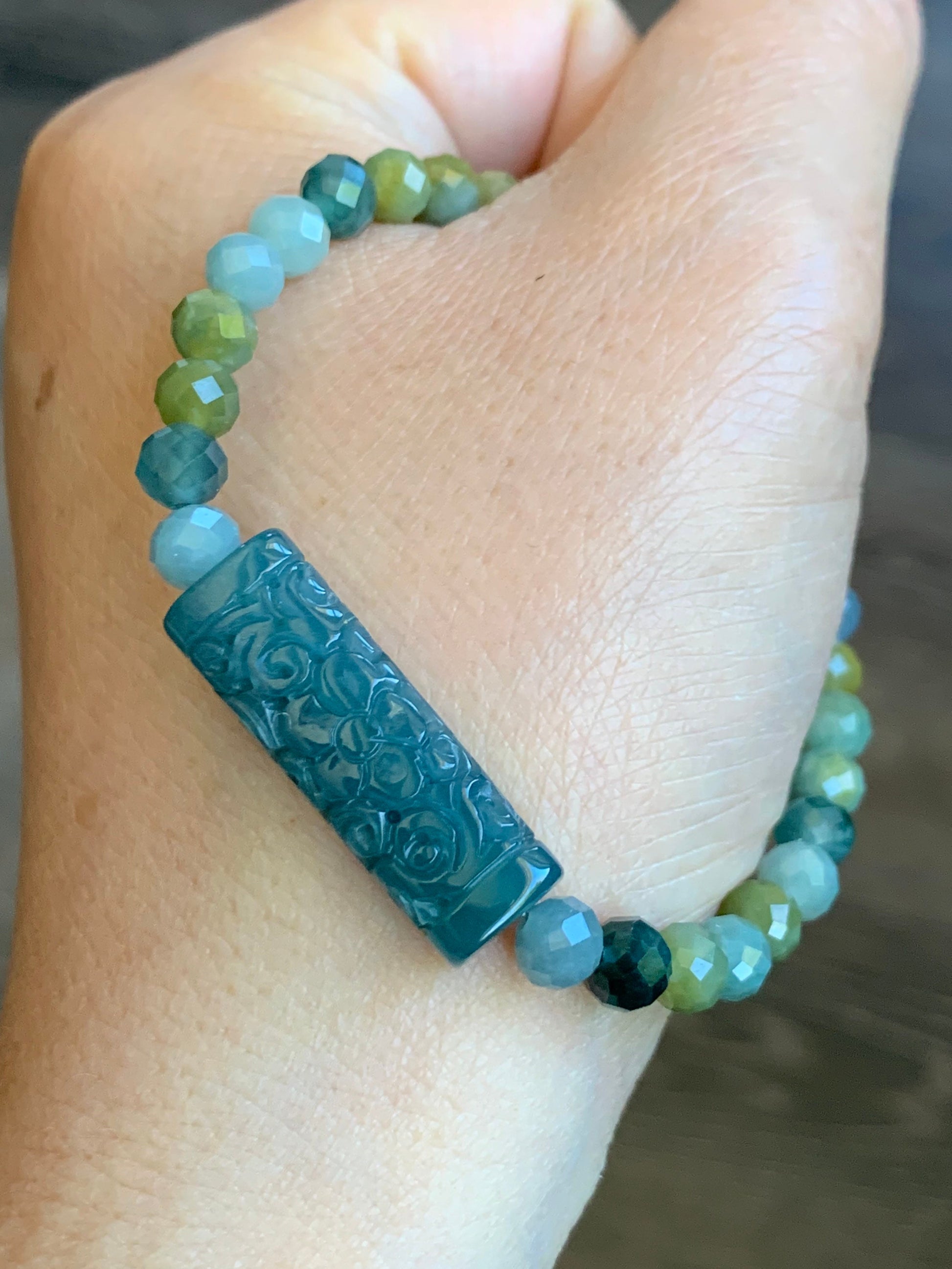 Natural Guatemalan Icy Translucent Rich Blue Jadeite Engraved Bead Multicolored Jadeite Beaded Bracelet Sterling Silver 天然冰危蓝翡翠仿古雕手牌手串