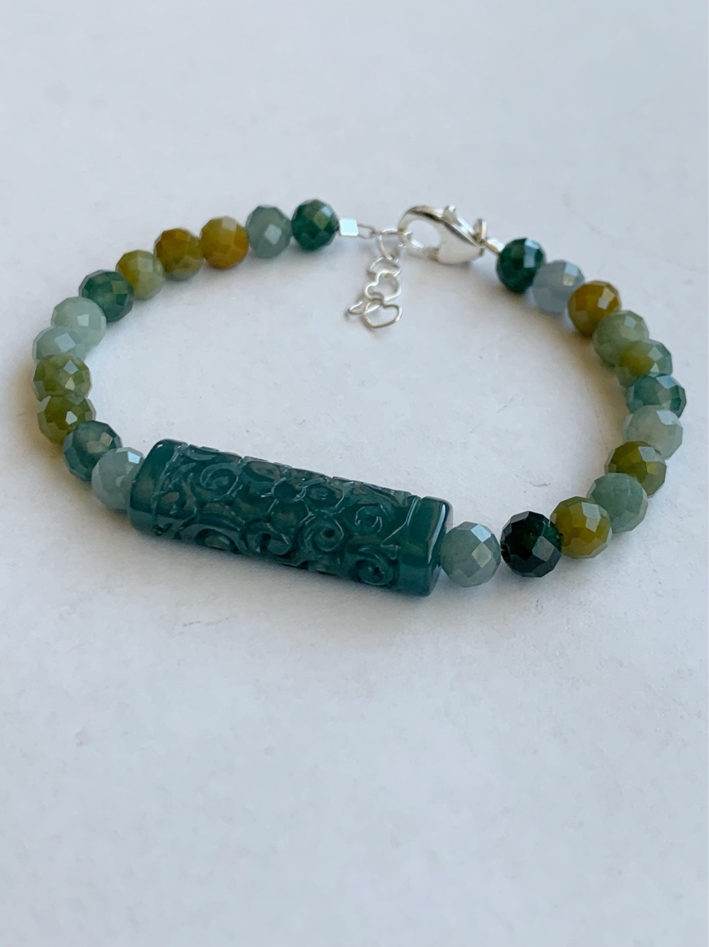Natural Guatemalan Icy Translucent Rich Blue Jadeite Engraved Bead Multicolored Jadeite Beaded Bracelet Sterling Silver 天然冰危蓝翡翠仿古雕手牌手串