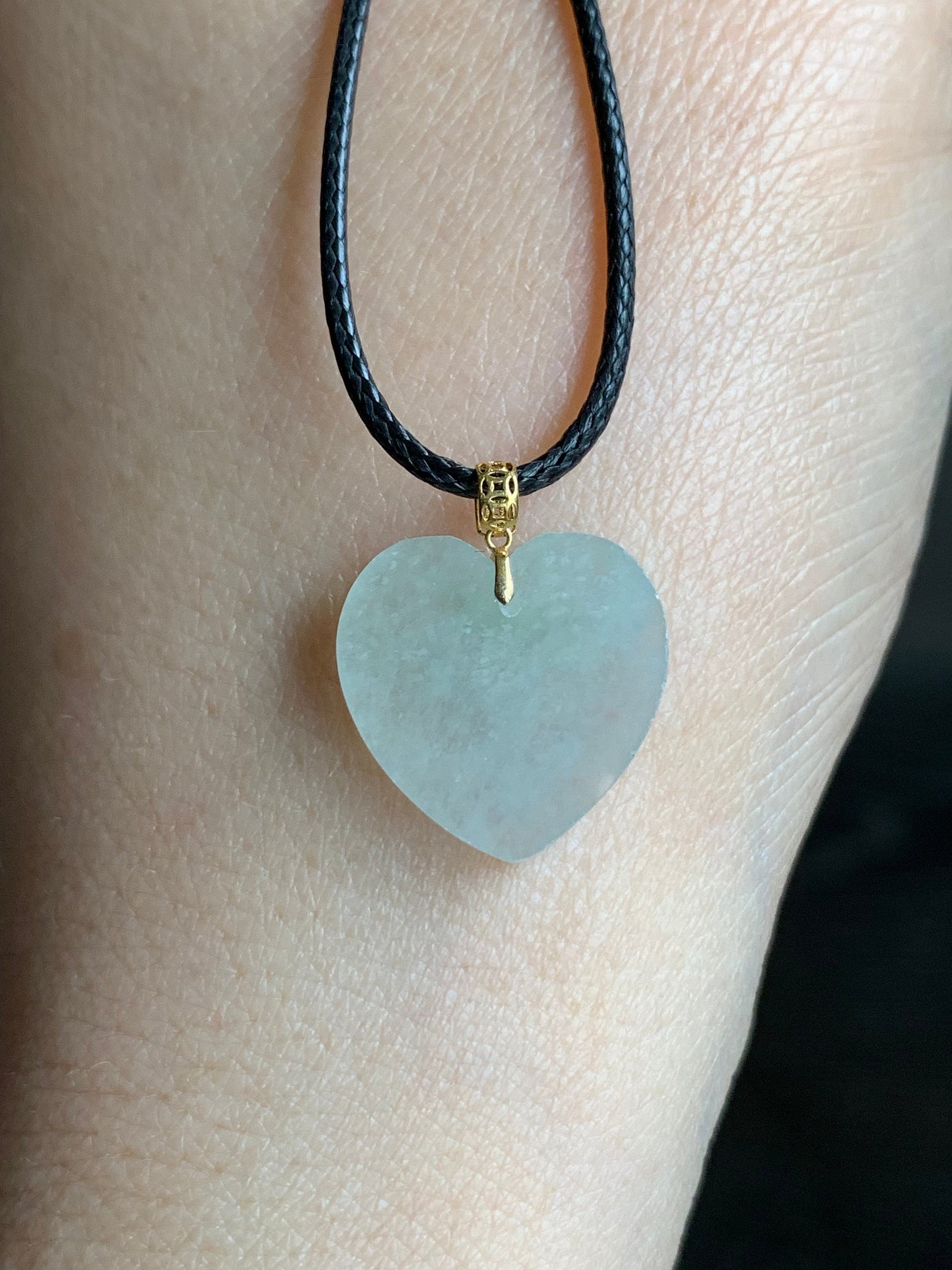 Natural Burmese Highly Translucent Icy Light Green Jadeite w/ White Marbling Heart Pendant 18K Yellow Gold Bail 17” Cord 天然缅甸冰晴莫西沙翡翠爱心镶嵌吊