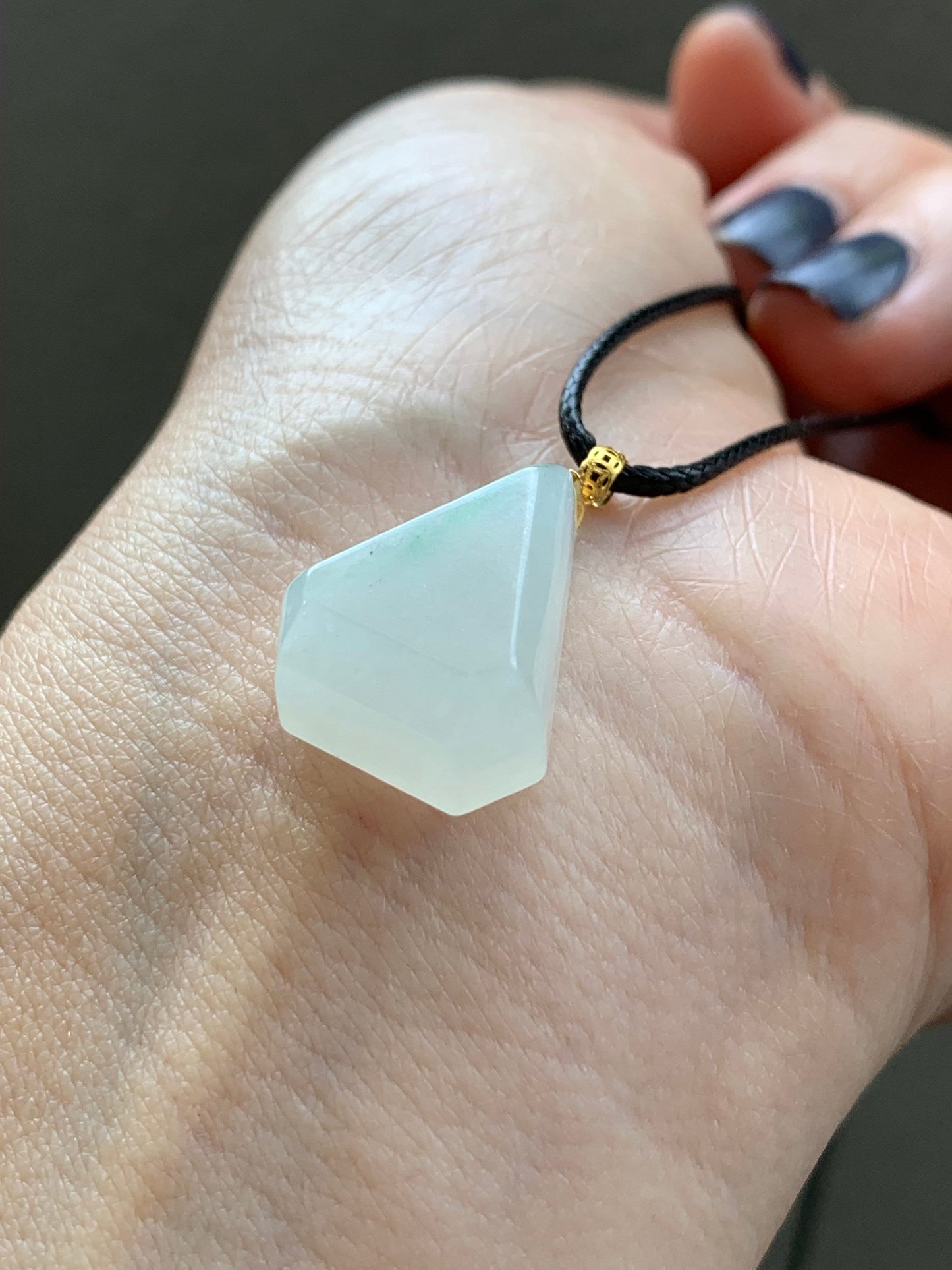 Natural Burmese grade A Icy Translucent Gelatinous Light Green Marbled Jadeite Diamond Cut Pendant 18K Yellow Gold Bail 天然缅甸白冰飘花翡翠钻石切割面镶嵌吊坠
