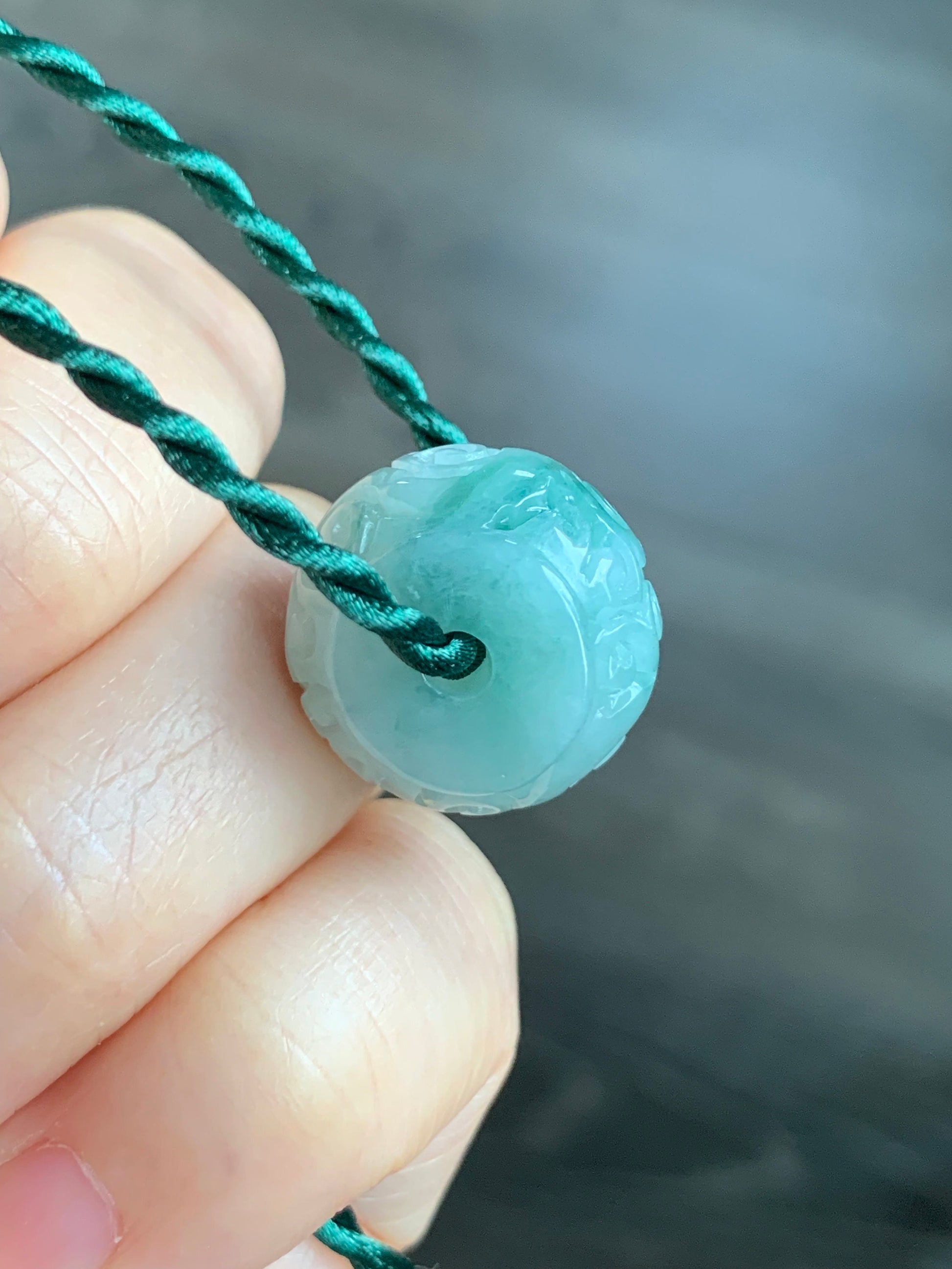 Large Natural Burmese Icy Translucent Green Marbled Jadeite Retro Engraved Drum Bead Rope Necklace 18" Sterling Silver 天然缅甸冰飘花翡翠仿古雕龙凤鼓珠项链