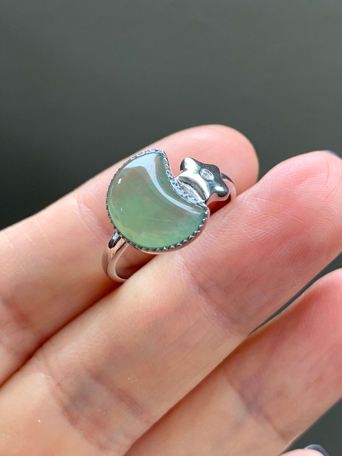 Certified Natural Burmese Icy Highly Translucent Green Jadeite Moon and Star Ring 18K White Gold & Diamonds size 7.25 天然缅甸起光冰绿翡翠星星月亮镶嵌戒指