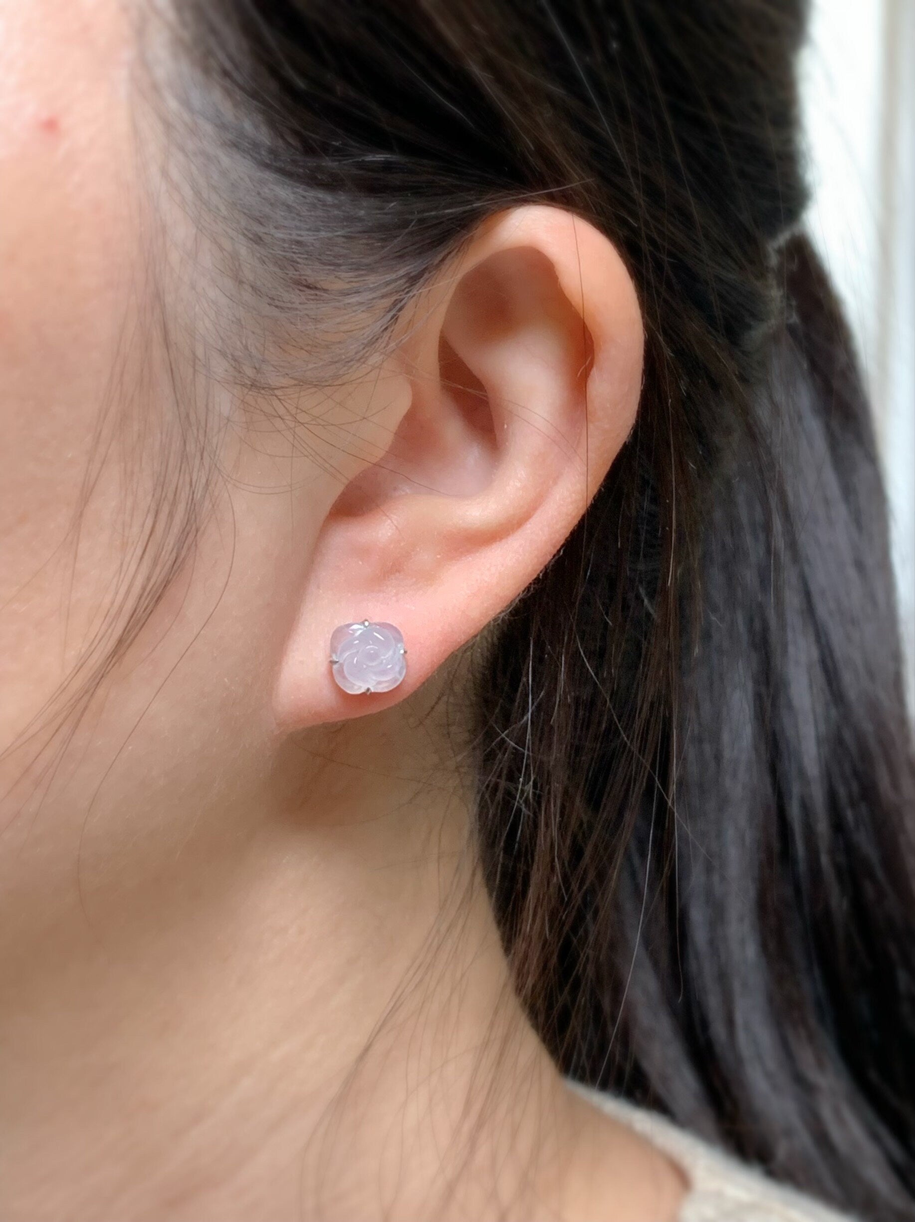 Certified Burmese Natural Premium Icy Highly Translucent White Jadeite Carved Rose Flower Stud Earrings 18K White Gold 天然缅甸起冰起胶翡翠玫瑰花镶嵌耳钉