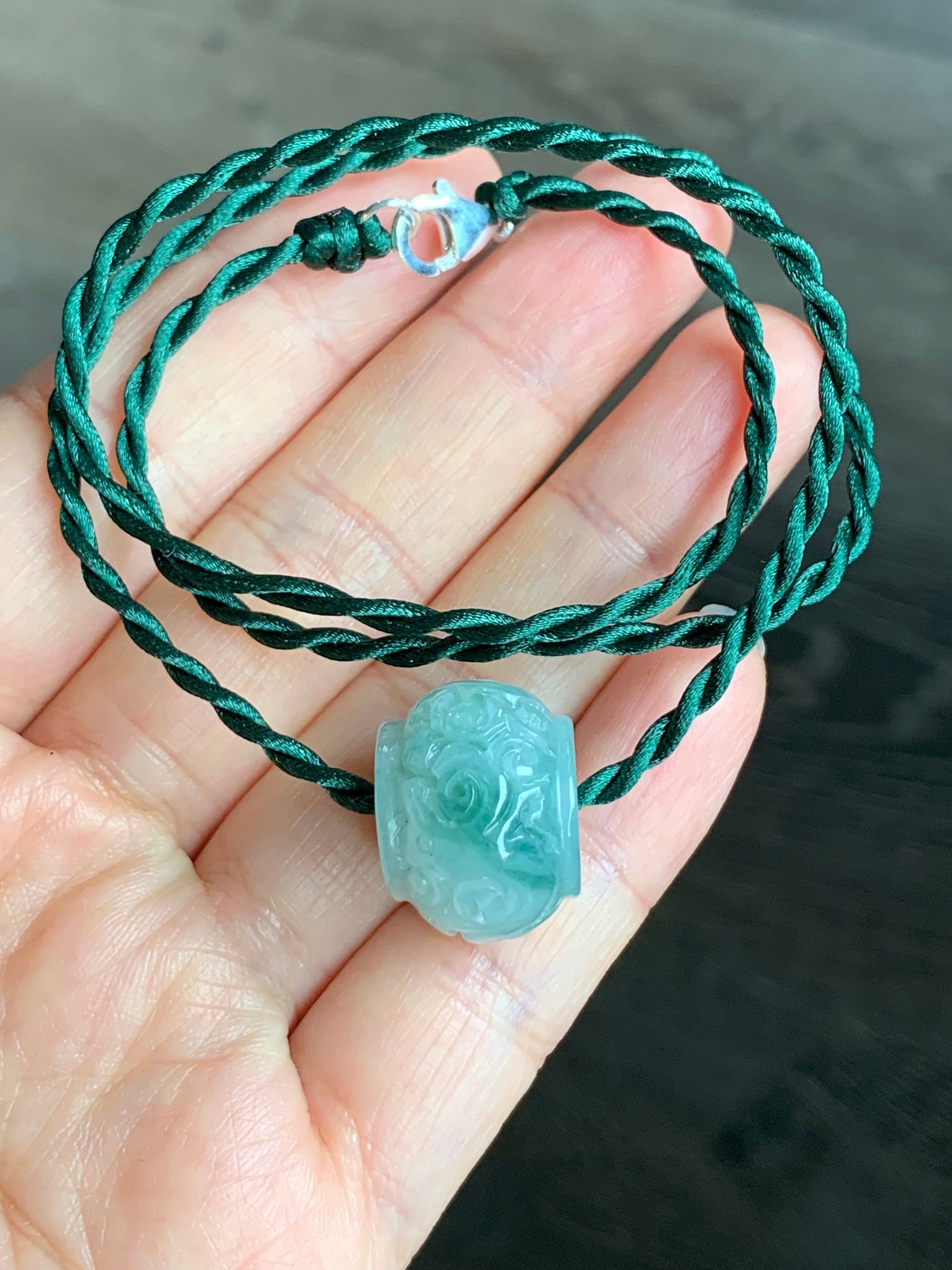 Large Natural Burmese Icy Translucent Green Marbled Jadeite Retro Engraved Drum Bead Rope Necklace 18" Sterling Silver 天然缅甸冰飘花翡翠仿古雕龙凤鼓珠项链