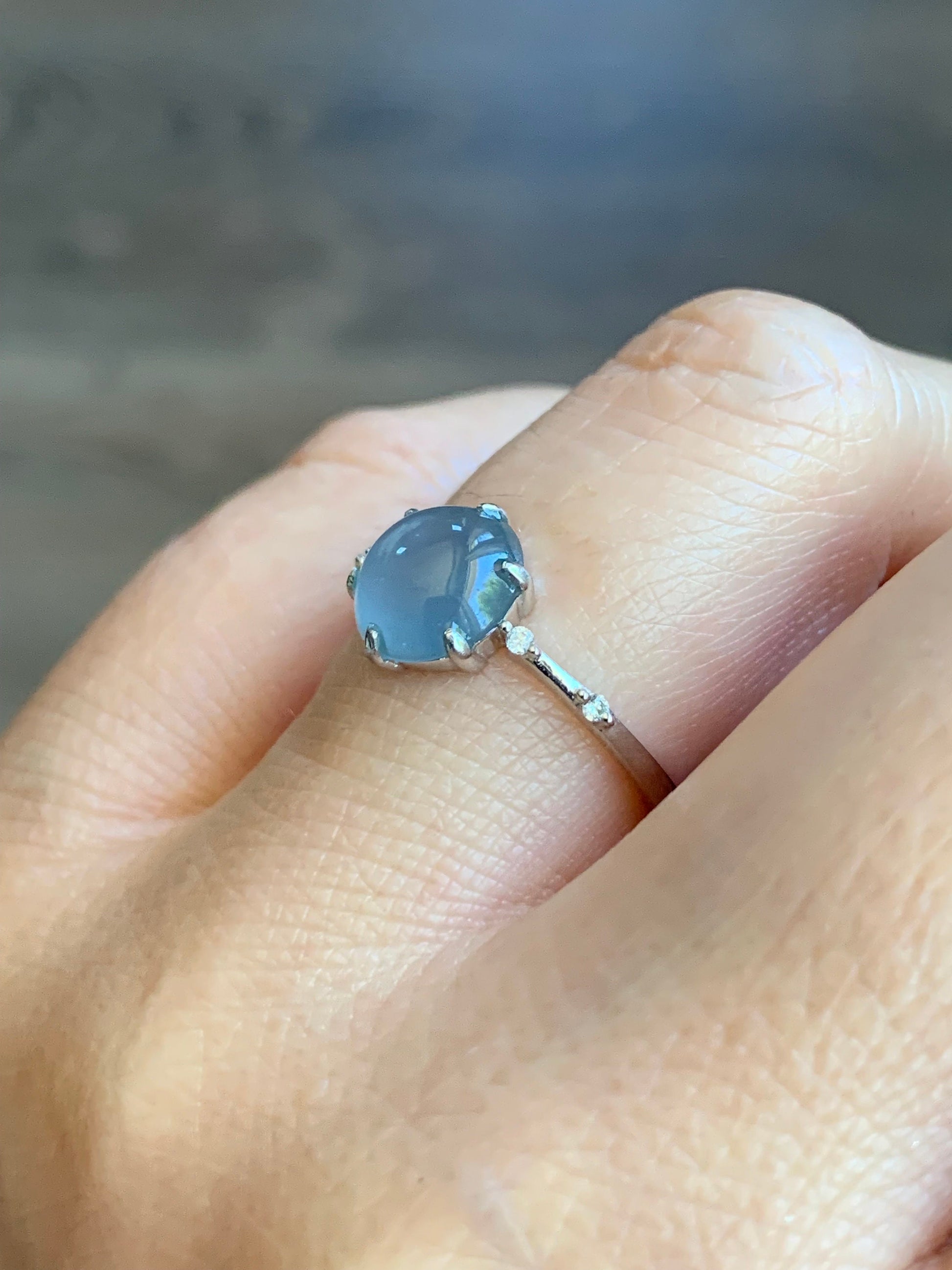 Certified Natural Guatemalan Premium Highly Translucent Icy Blue Jadeite Solitaire Ring 18K White Gold & Diamonds Size 7.25 天然正冰危蓝紫翡翠钻石镶嵌戒指