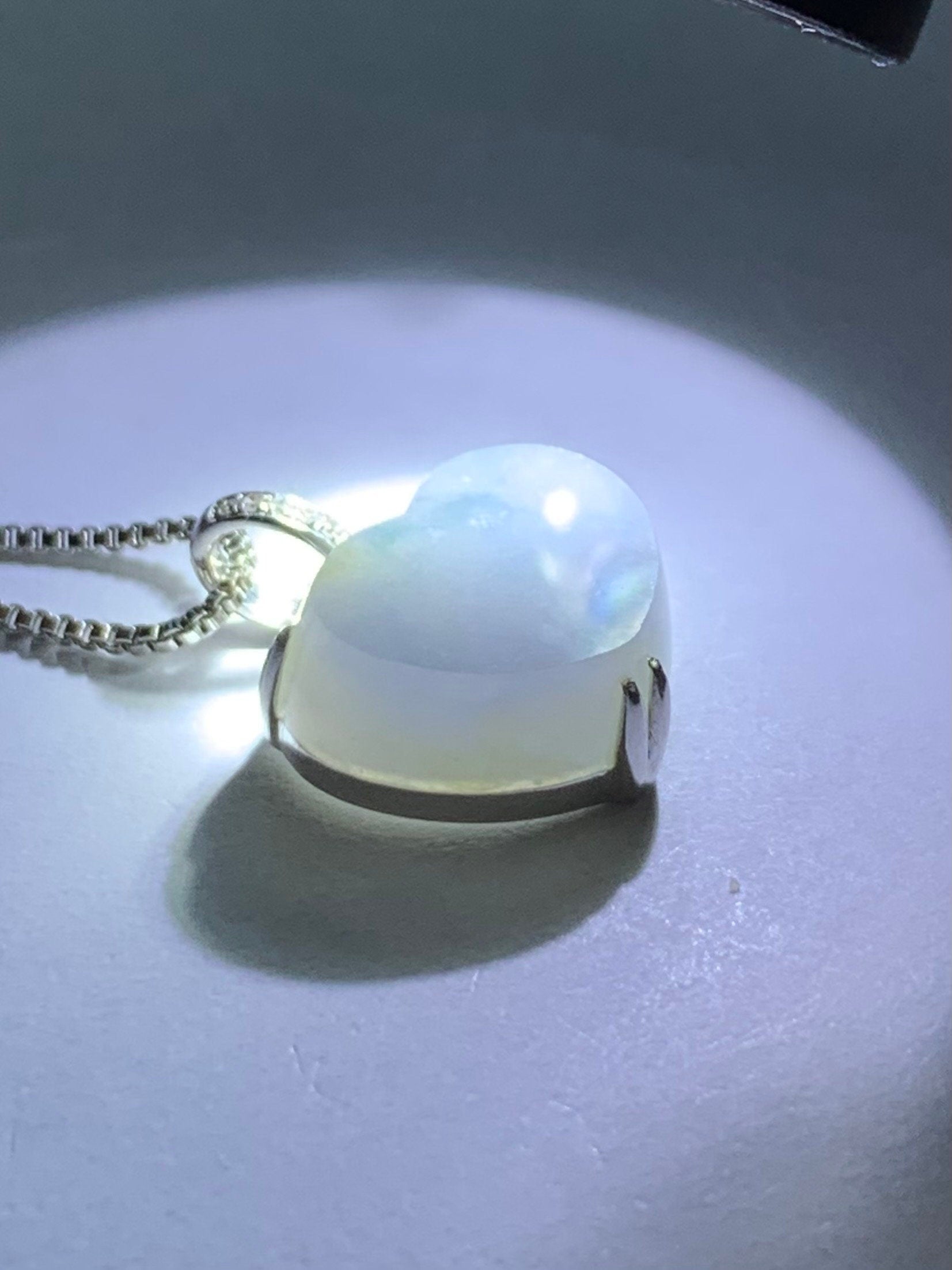 Certified Natural Burmese grade A Icy Translucent Light Purplish Blue Jadeite Heart Pendant 18K White Gold & Diamonds 天然缅甸冰蓝紫翡翠爱心镶嵌吊坠 0341