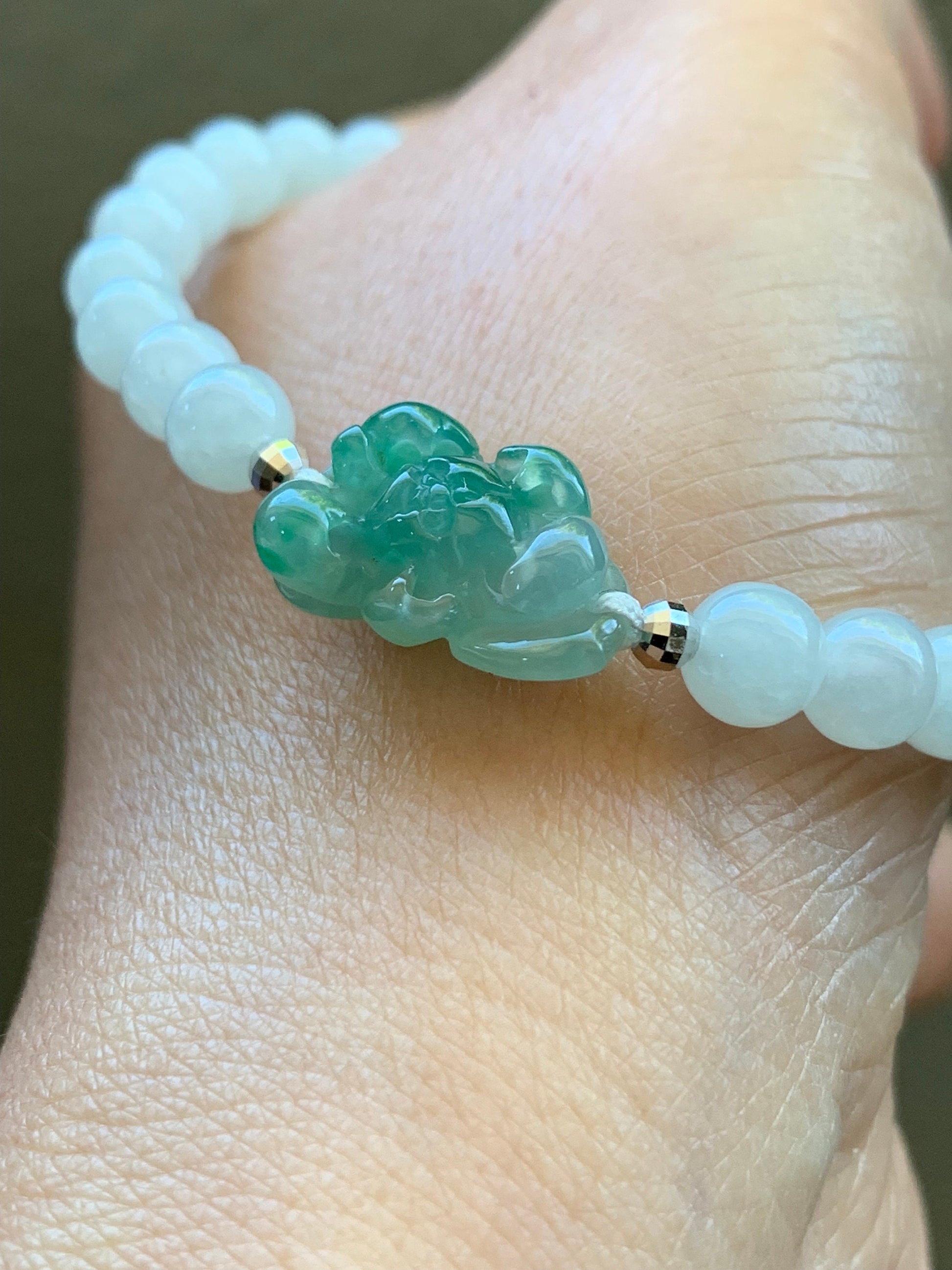 Natural Burmese Icy Highly Translucent Green Marbled Jadeite Carved Lotus Flower White Beads Beaded Bracelet 6.75” 18K Gold 天然缅甸白冰翡翠冰绿飘花莲花手串