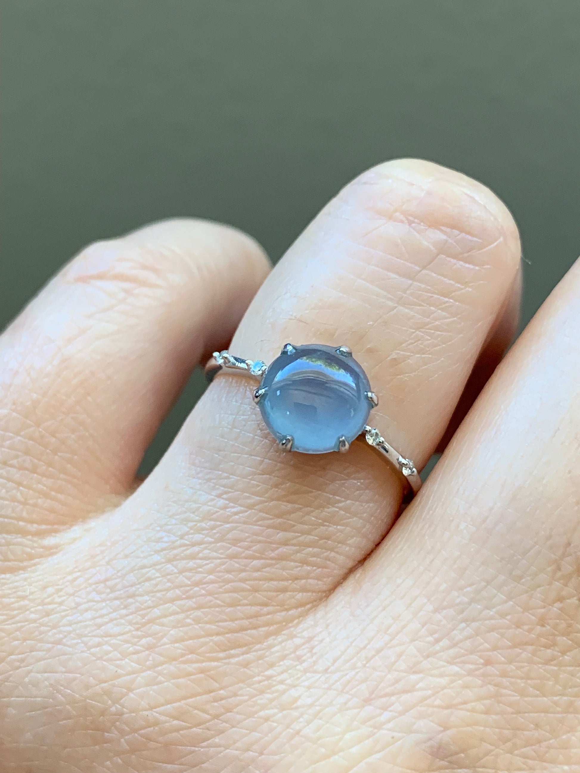 Certified Natural Guatemalan Premium Highly Translucent Icy Blue Jadeite Solitaire Ring 18K White Gold & Diamonds Size 7.25 天然正冰危蓝紫翡翠钻石镶嵌戒指