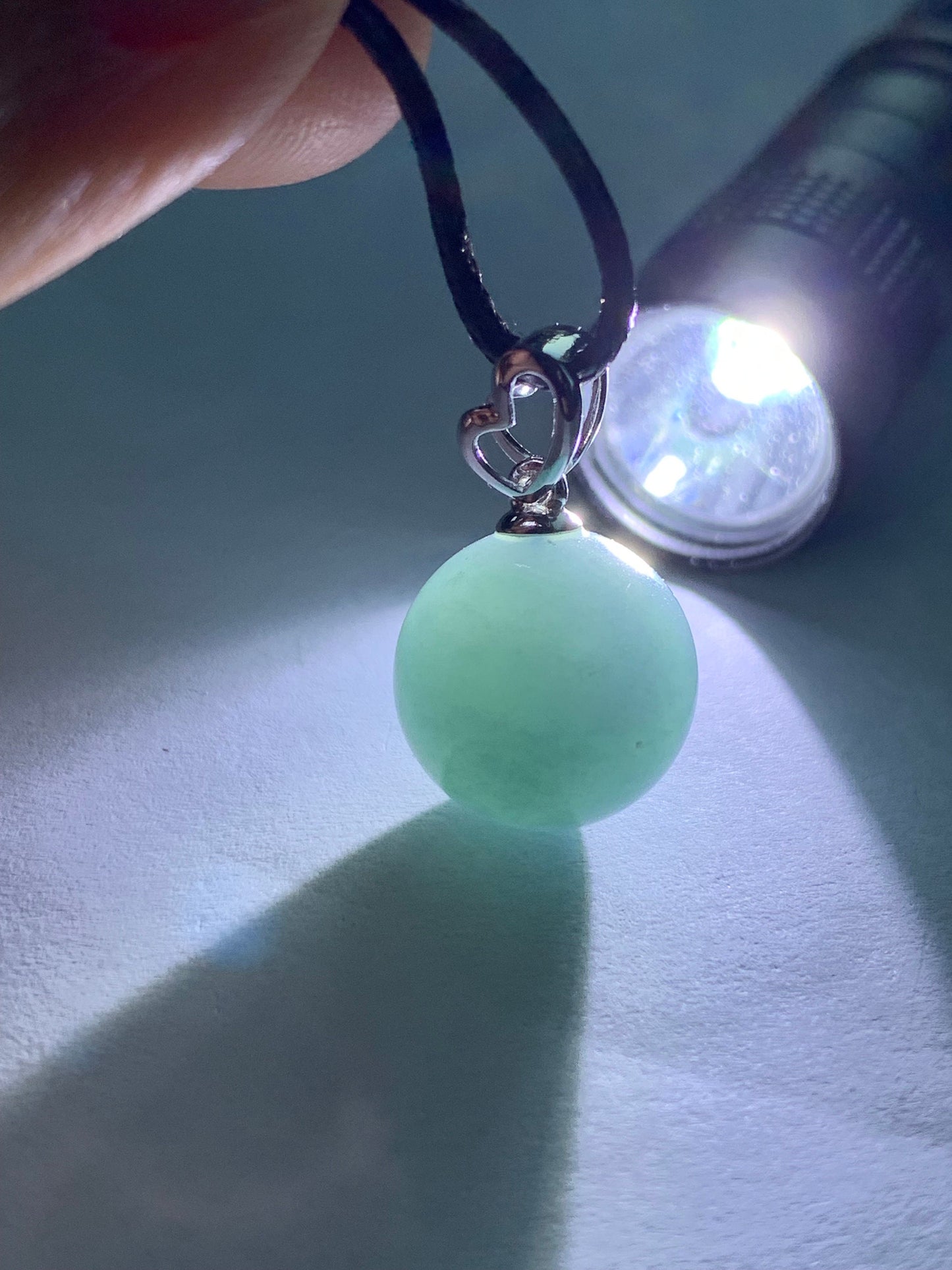 Certified Natural Guatemalan Grade A Icy Translucent Gelatinous Blue Jadeite Sphere Bead Pendant 18K White Gold Bail 天然冰危蓝翡翠单珠镶嵌吊坠