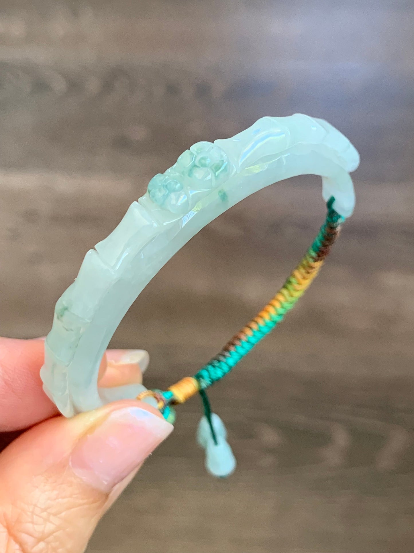 Natural Burmese Icy Translucent Gelatinous Green Marbled Jadeite Half Bangle Bamboo & Cherry Blossom Rope Bracelet 46.5mm 天然缅甸冰胶飘花翡翠半镯竹节梅花手绳