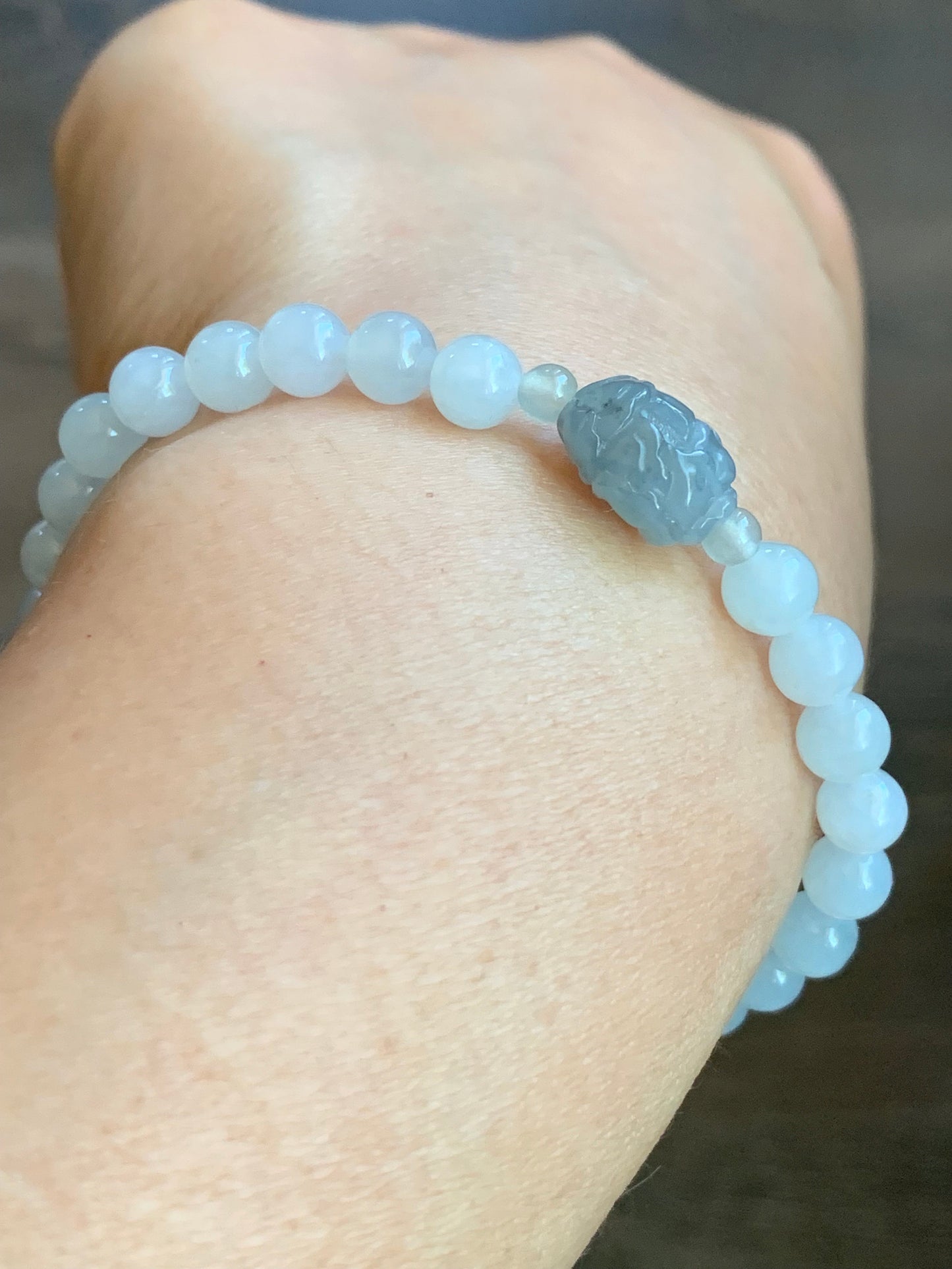 Natural Burmese Icy Translucent White Jadeite Beads & Icy Wuji Jadeite Peony Flower Beaded Bracelet 6mm 7” Stretchy 天然缅甸白冰翡翠珠冰乌鸡牡丹花手串