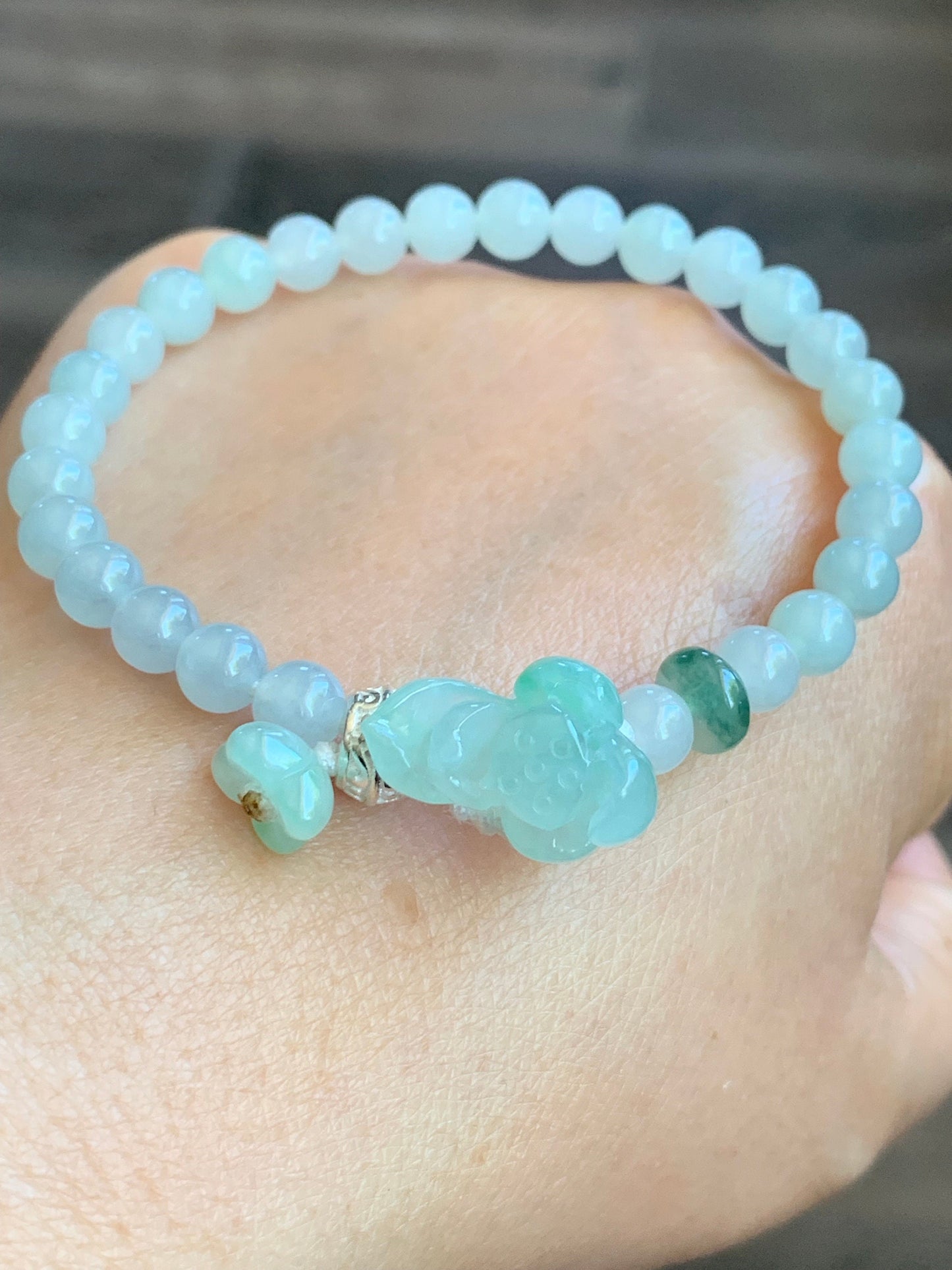 Natural Burmese Grade A Icy Translucent Light Green Jadeite Green Marbling Lotus Flower Beaded Bracelet Sterling Silver 7” 天然缅甸冰晴飘绿翡翠莲花足银珠手串