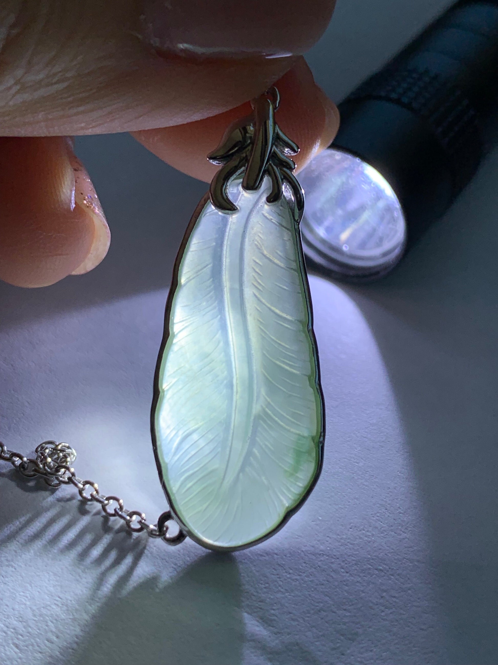 Certified Natural Burmese Icy Translucent Gelatinous Light Green Jadeite Carved Feather Pendant & Necklace 16”-17” 天然缅甸冰晴绿翡翠羽毛镶嵌锁骨链