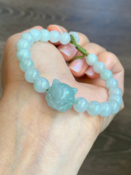 Natural Burmese Icy Translucent Light Green Jadeite Nine-Tailed Fox & Icy White Jadeite w/ Green Marbling Beaded Bracelet 7” 天然缅甸冰晴翡翠九尾狐珠手串