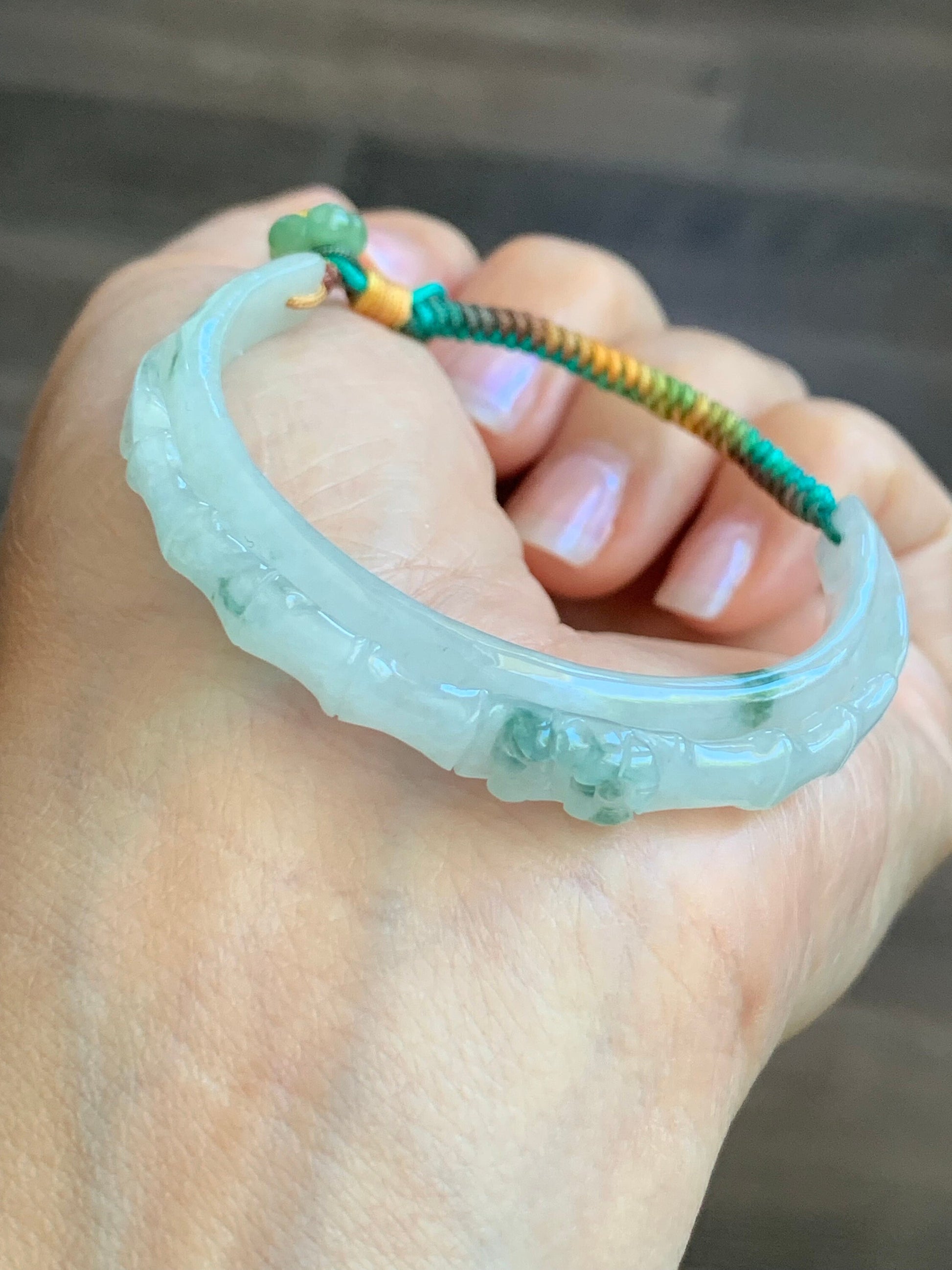 Natural Burmese Icy Translucent Gelatinous Green Marbled Jadeite Half Bangle Bamboo & Cherry Blossom Rope Bracelet 46.5mm 天然缅甸冰胶飘花翡翠半镯竹节梅花手绳