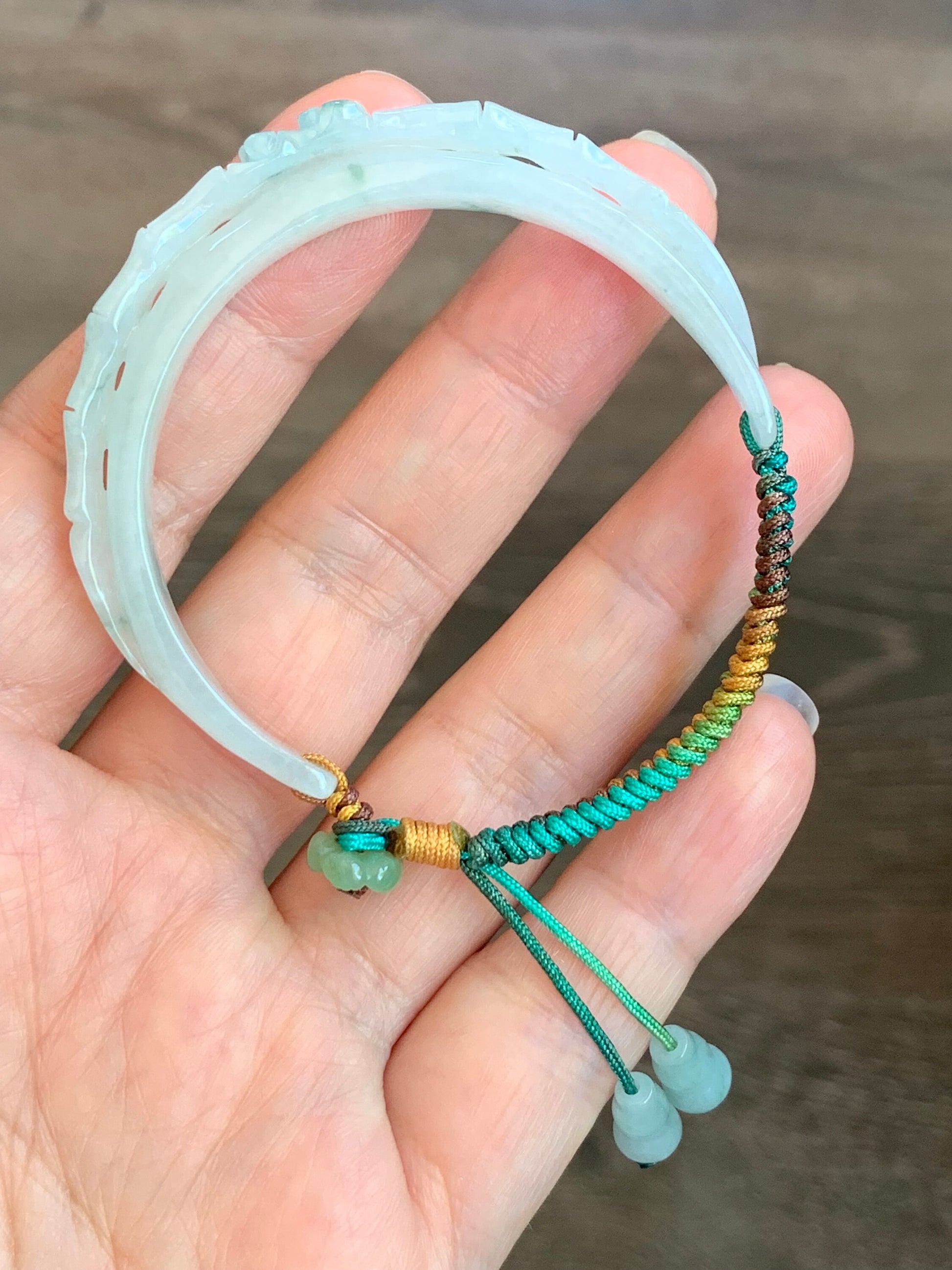 Natural Burmese Icy Translucent Gelatinous Green Marbled Jadeite Half Bangle Bamboo & Cherry Blossom Rope Bracelet 46.5mm 天然缅甸冰胶飘花翡翠半镯竹节梅花手绳
