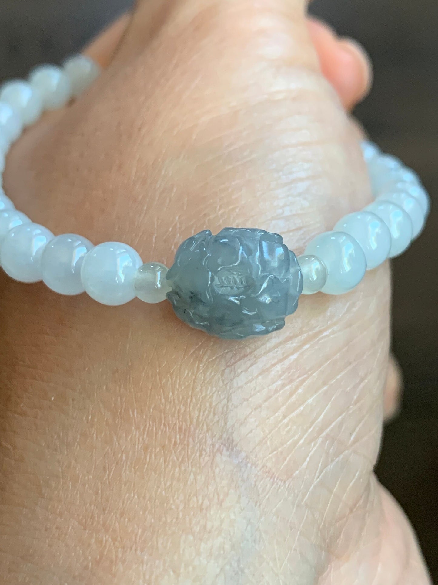 Natural Burmese Icy Translucent White Jadeite Beads & Icy Wuji Jadeite Peony Flower Beaded Bracelet 6mm 7” Stretchy 天然缅甸白冰翡翠珠冰乌鸡牡丹花手串