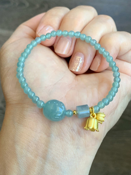 Natural Guatemalan Icy Translucent Gelatinous Sky Blue Jadeite Rabbit Bead & Barrel Bead Beaded Bracelet 6.75” Stretchy 天然冰胶危天空蓝翡翠小兔珠路路通珠手串
