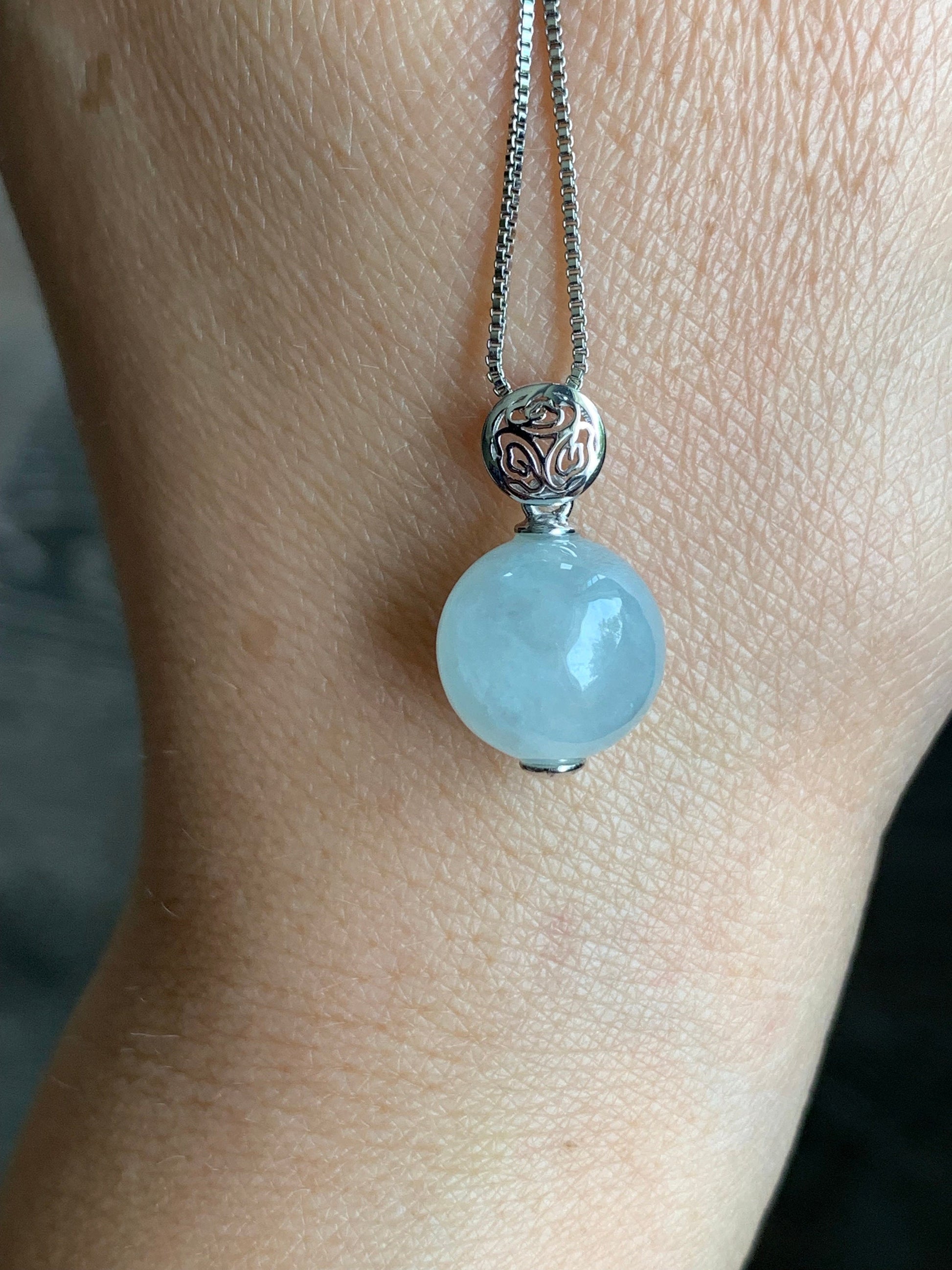 Certified Natural Burmese Grade A Icy Translucent Gelatinous White Jadeite Sphere Bead Pendant 18K White Gold 天然缅甸白冰翡翠单珠镶嵌吊坠