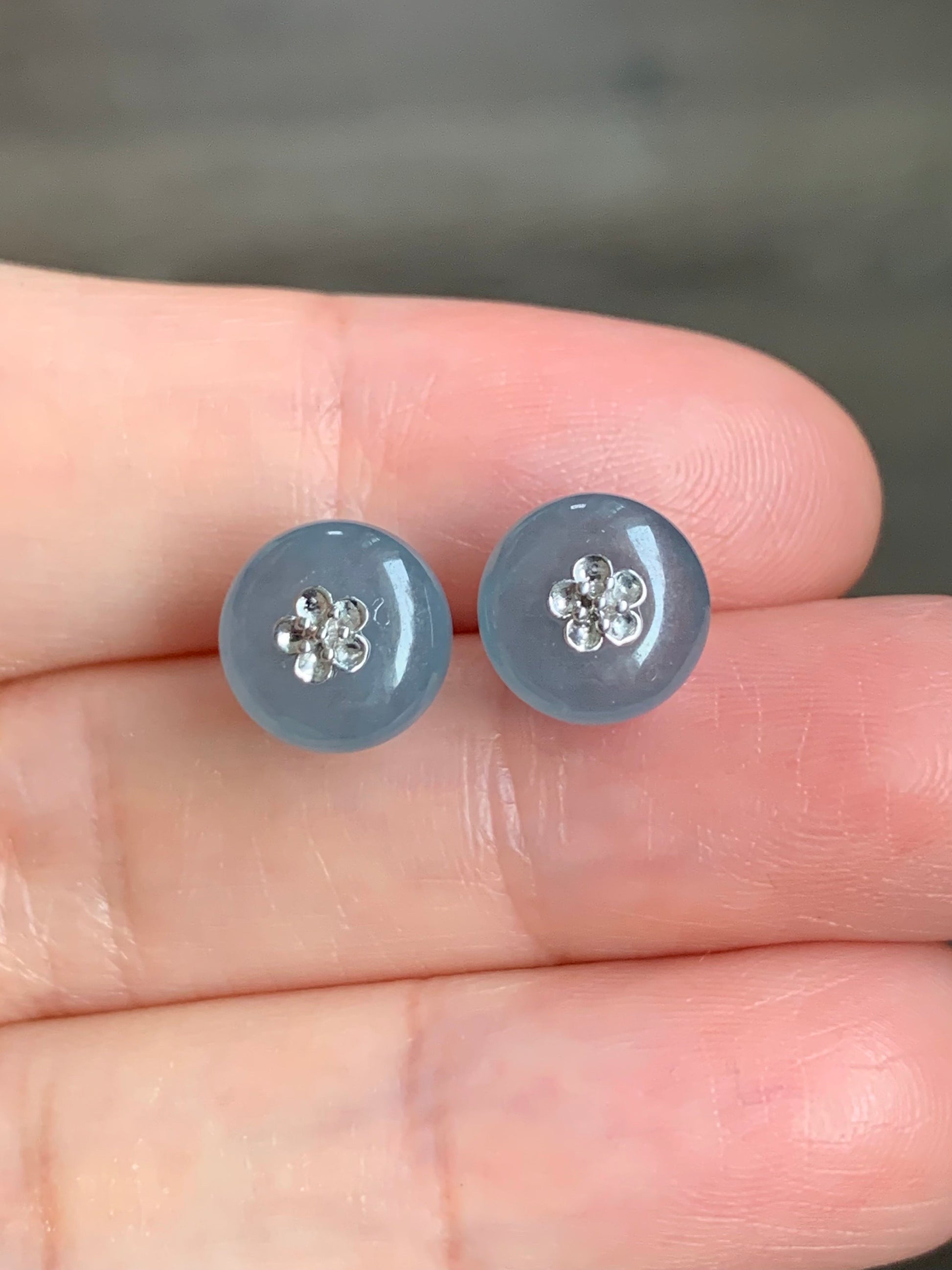 Certified Guatemalan Natural Icy Highly Translucent Light Blue Jadeite Drum Bead Stud Earrings 18K White Gold 天然冰危蓝水翡翠鼓珠Ｋ金镶嵌耳钉 1643