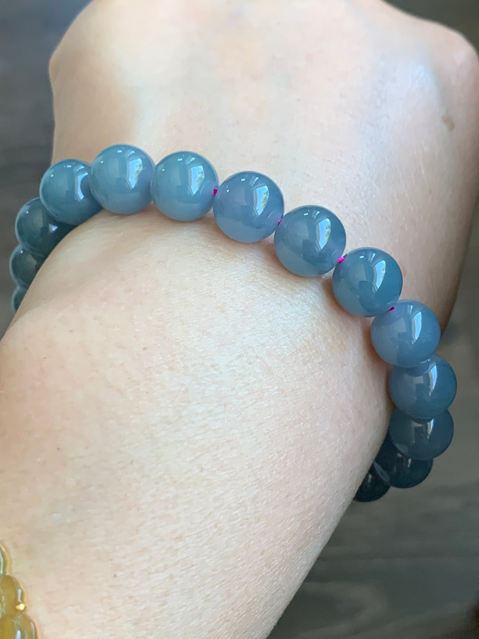 Natural Guatemalan Icy Translucent Purplish Blue Jadeite Beaded Bracelet Stretchy 9.6mm 7.25” 天然冰危蓝紫翡翠圆珠手串 LZD829