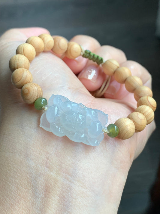 Natural Burmese Icy Translucent Gelatinous White Jadeite Lotus Flower YaBai Wood Beads Beaded Bracelet 6.5” 天然缅甸白冰胶翡翠莲花手牌崖柏木珠手串