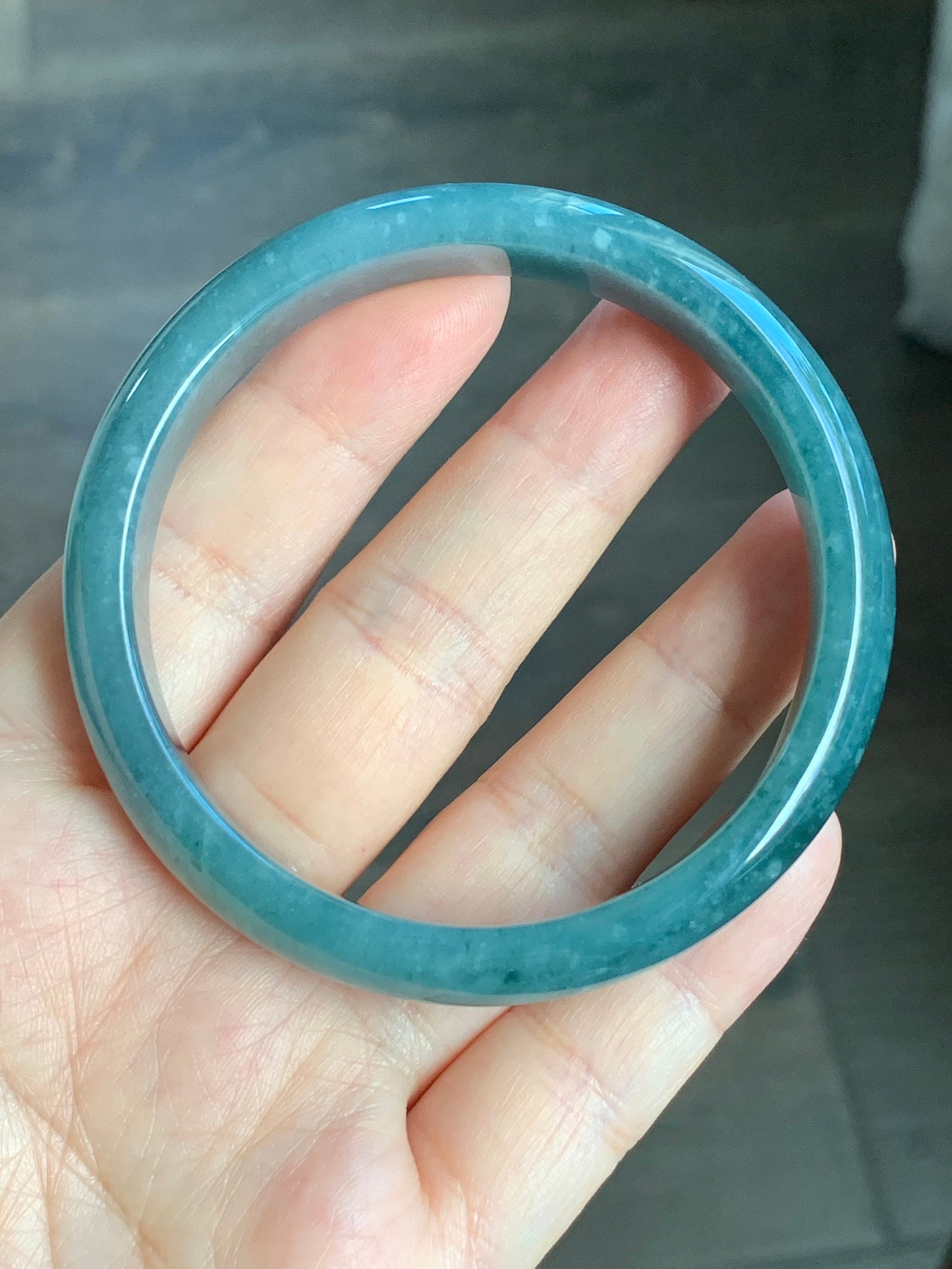 Certified Natural Guatemalan Icy Dark Dusty Blue Jadeite Snowflake Marbling Bangle Bracelet 58.2mm 10.5x6.8mm 40 grams 天然冰危蓝雪花绵翡翠正圈手镯 1628