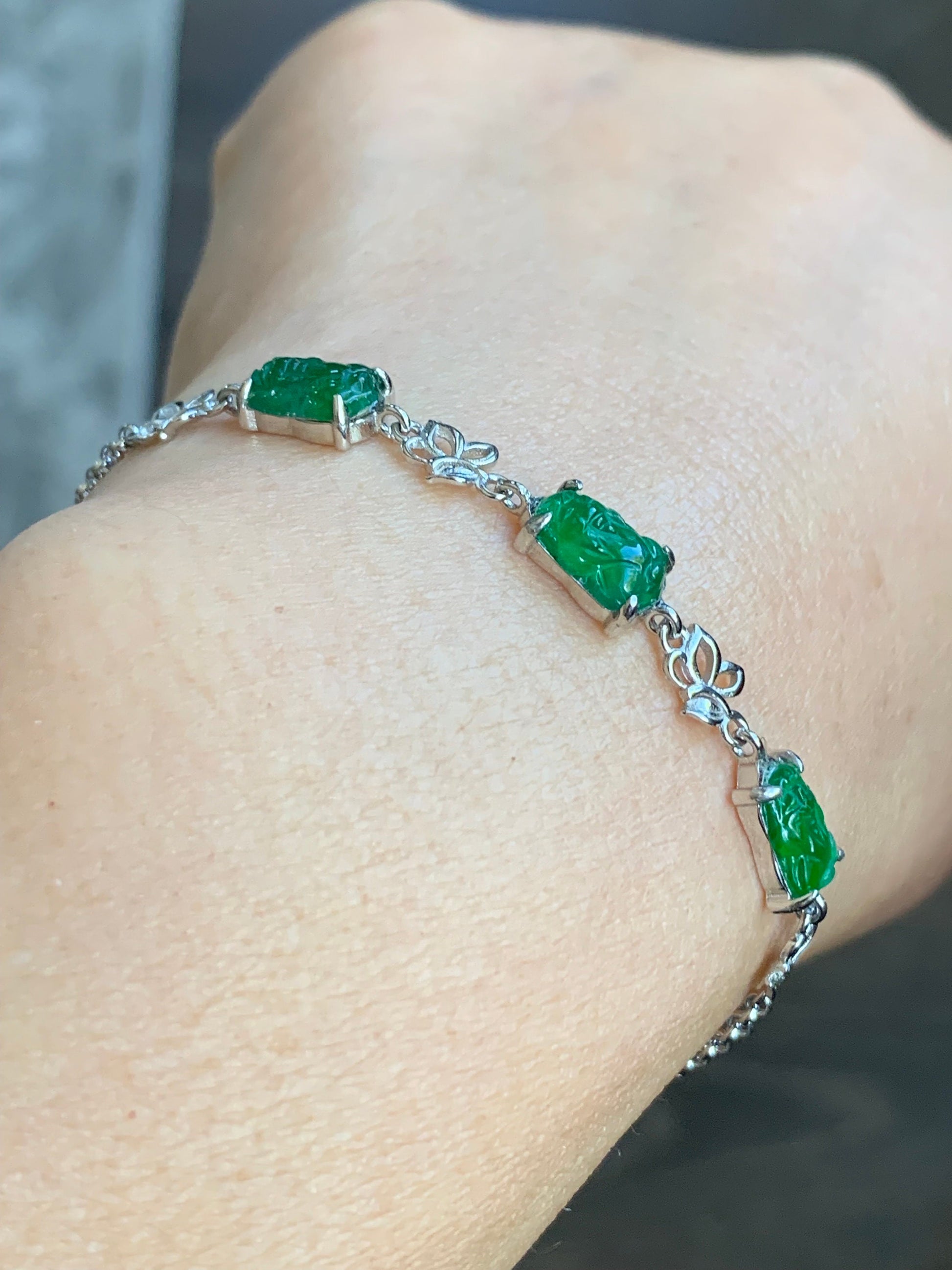 Natural Guatemalan Icy Highly Translucent Vibrant Green Jadeite Pixiu Chain Bracelet S925 Sterling Silver adjustable 天然冰危绿翡翠貔貅银镶手链