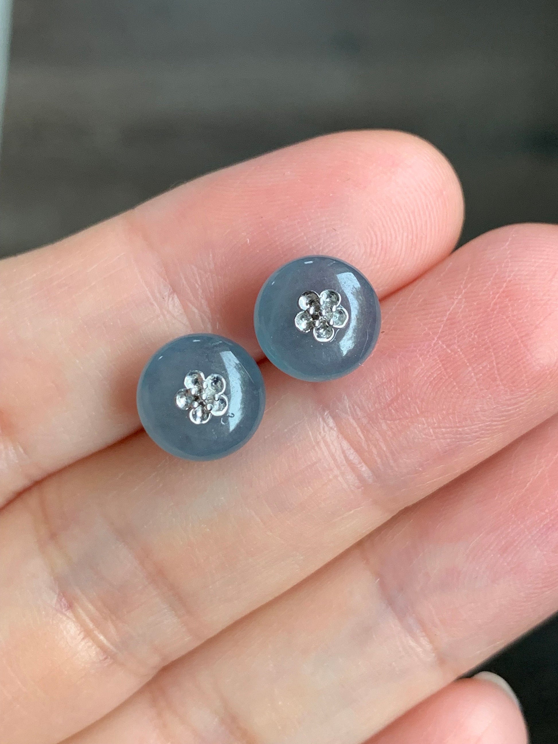 Certified Guatemalan Natural Icy Highly Translucent Light Blue Jadeite Drum Bead Stud Earrings 18K White Gold 天然冰危蓝水翡翠鼓珠Ｋ金镶嵌耳钉 1643