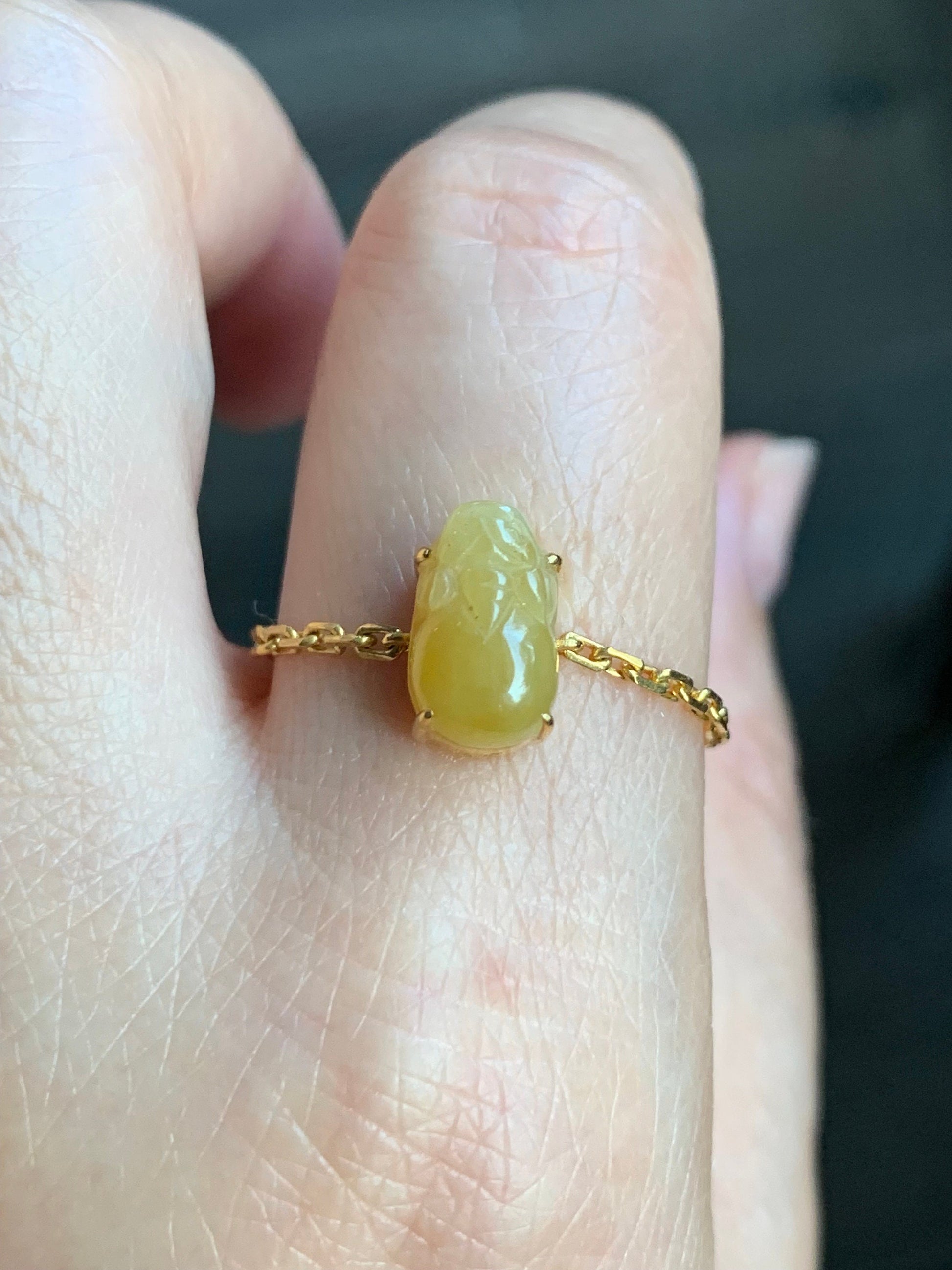 Certified Natural Burmese Icy Translucent Vibrant Green / Purple / Yellow Jadeite Pixiu Chain Ring 18K Gold Adjustable 天然缅甸冰绿/紫/黄翡翠貔貅镶嵌链戒