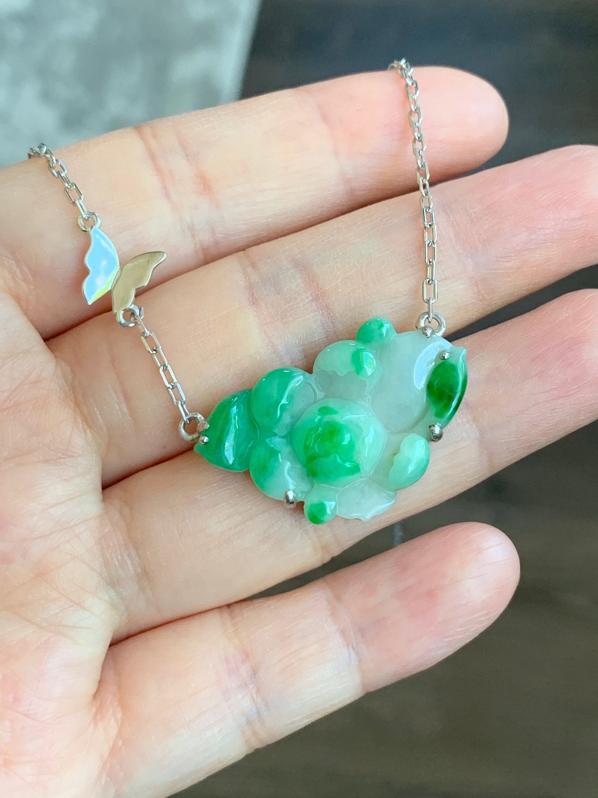 Certified Natural Burmese Grade A Icy Translucent White & Vibrant Green Jadeite Lotus Flower Necklace Sterling Silver 16” 天然缅甸白加绿翡翠莲花银镶锁骨链