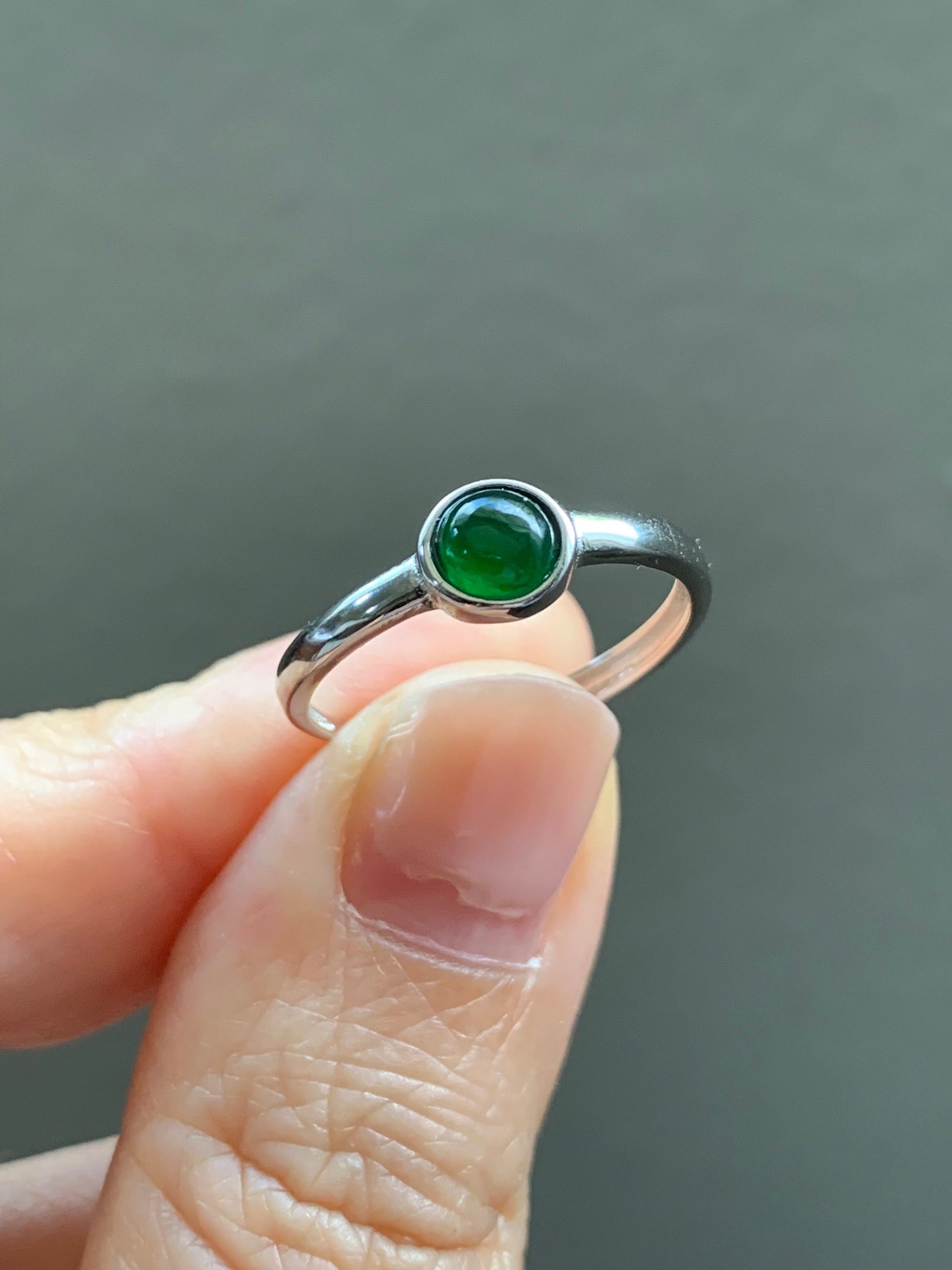 Natural Guatemalan Icy Translucent Green Jadeite Solitaire Design Ring S925 Sterling Silver Size Adjustable 天然冰危绿翡翠银镶戒指 JDK50