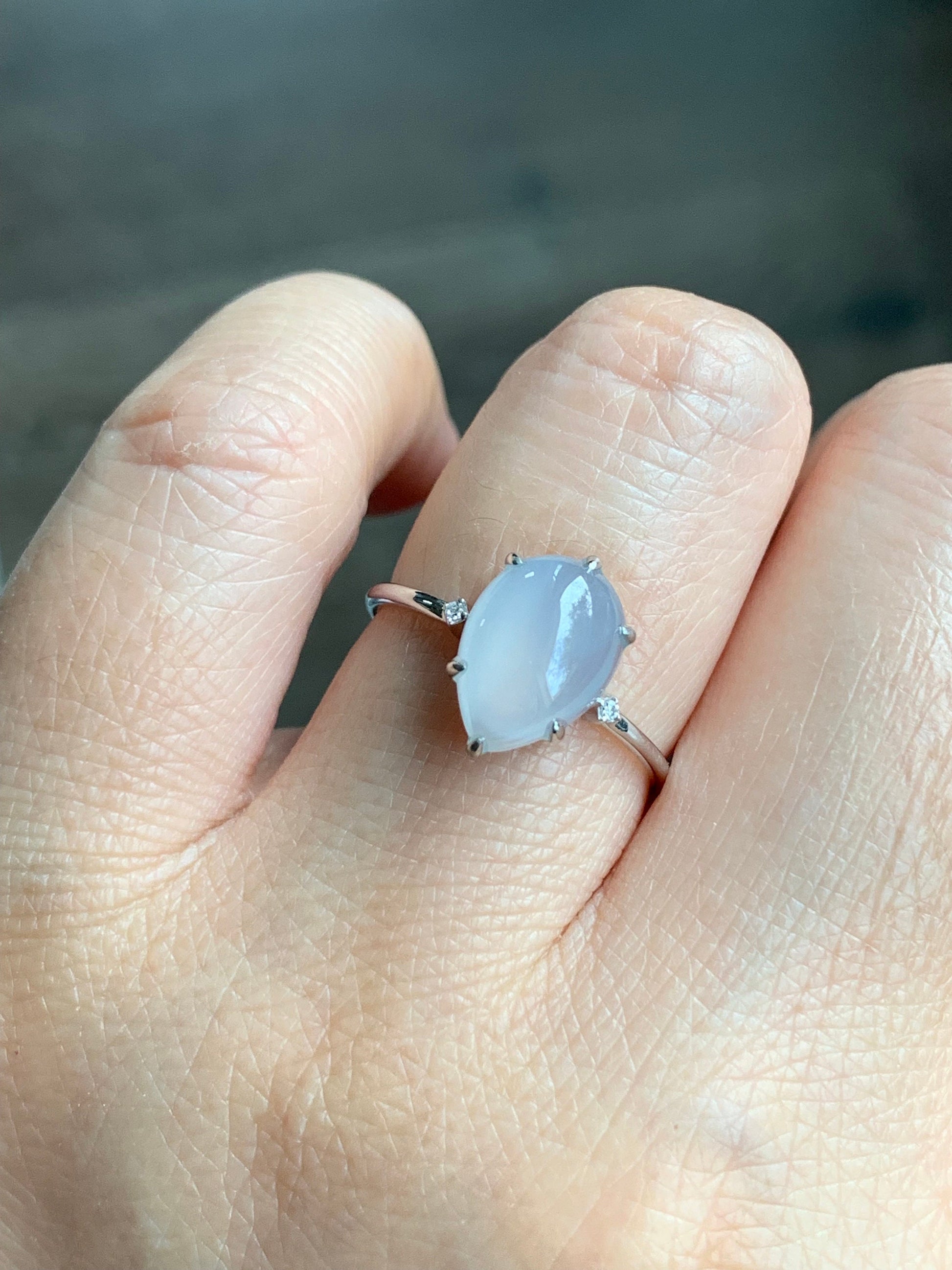 Certified Natural Burmese Icy Translucent Gelatinous White Jadeite Teardrop Ring 18K White Gold and Diamonds size 7 天然缅甸白冰胶翡翠水滴镶嵌戒指 1690