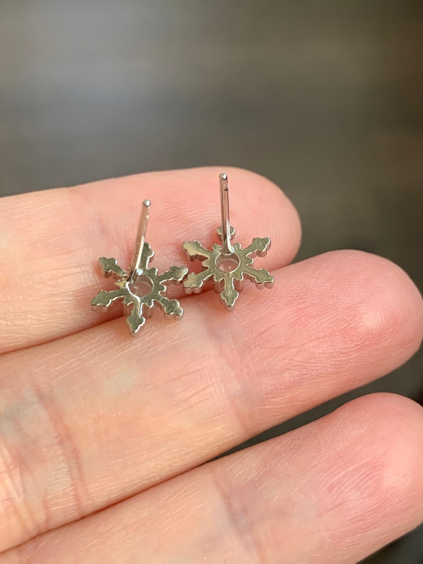 Natural Burmese Translucent Icy White Jadeite Snowflake Design Stud Earrings S925 Sterling Silver 天然缅甸白冰翡翠雪花耳钉