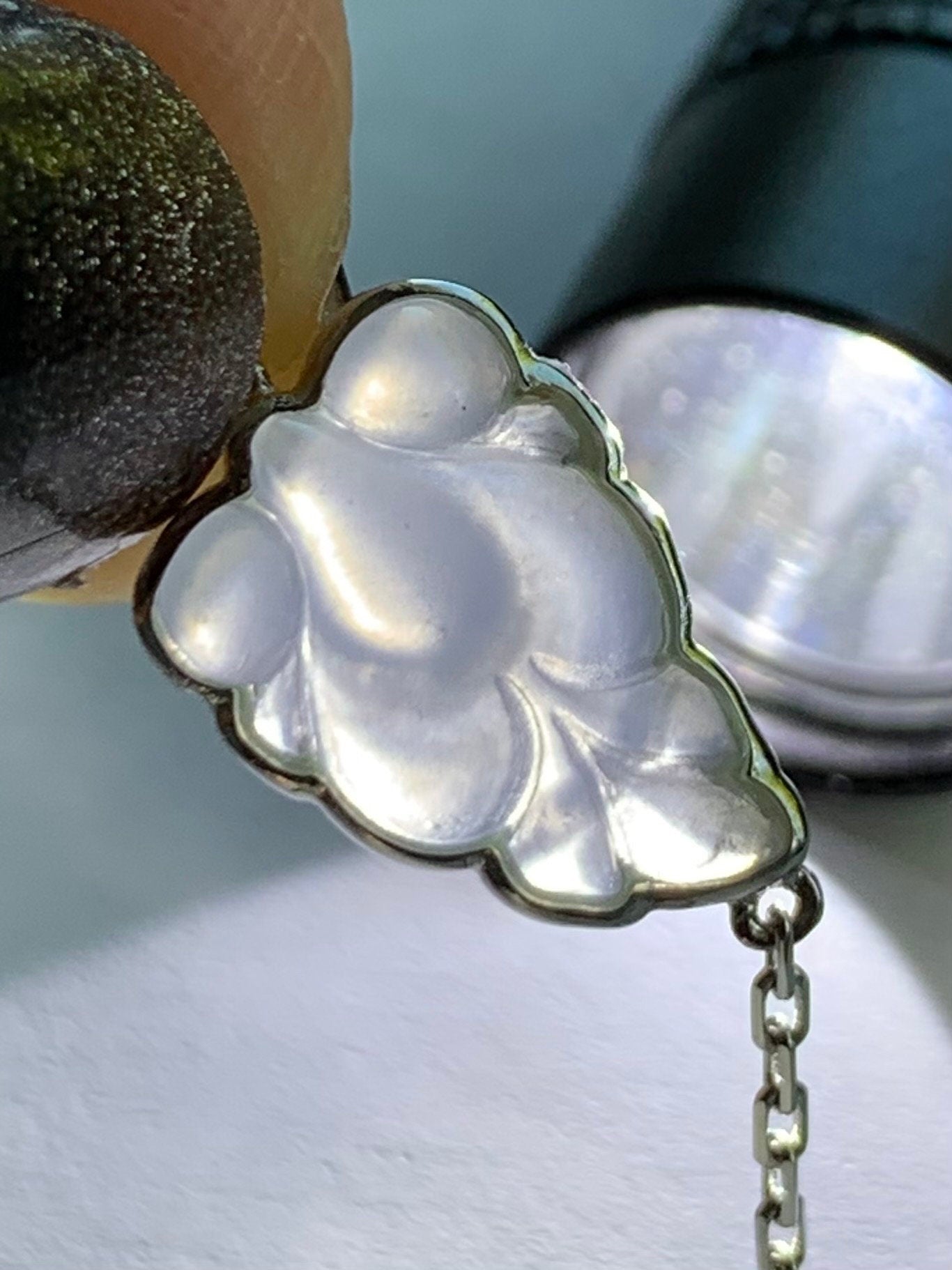 Certified Natural Burmese Icy Highly Translucent White Jadeite Goldfish Chain Bracelet 18K White Gold 6.25”-7.25” 天然缅甸白冰胶翡翠金鱼镶嵌手链 5145