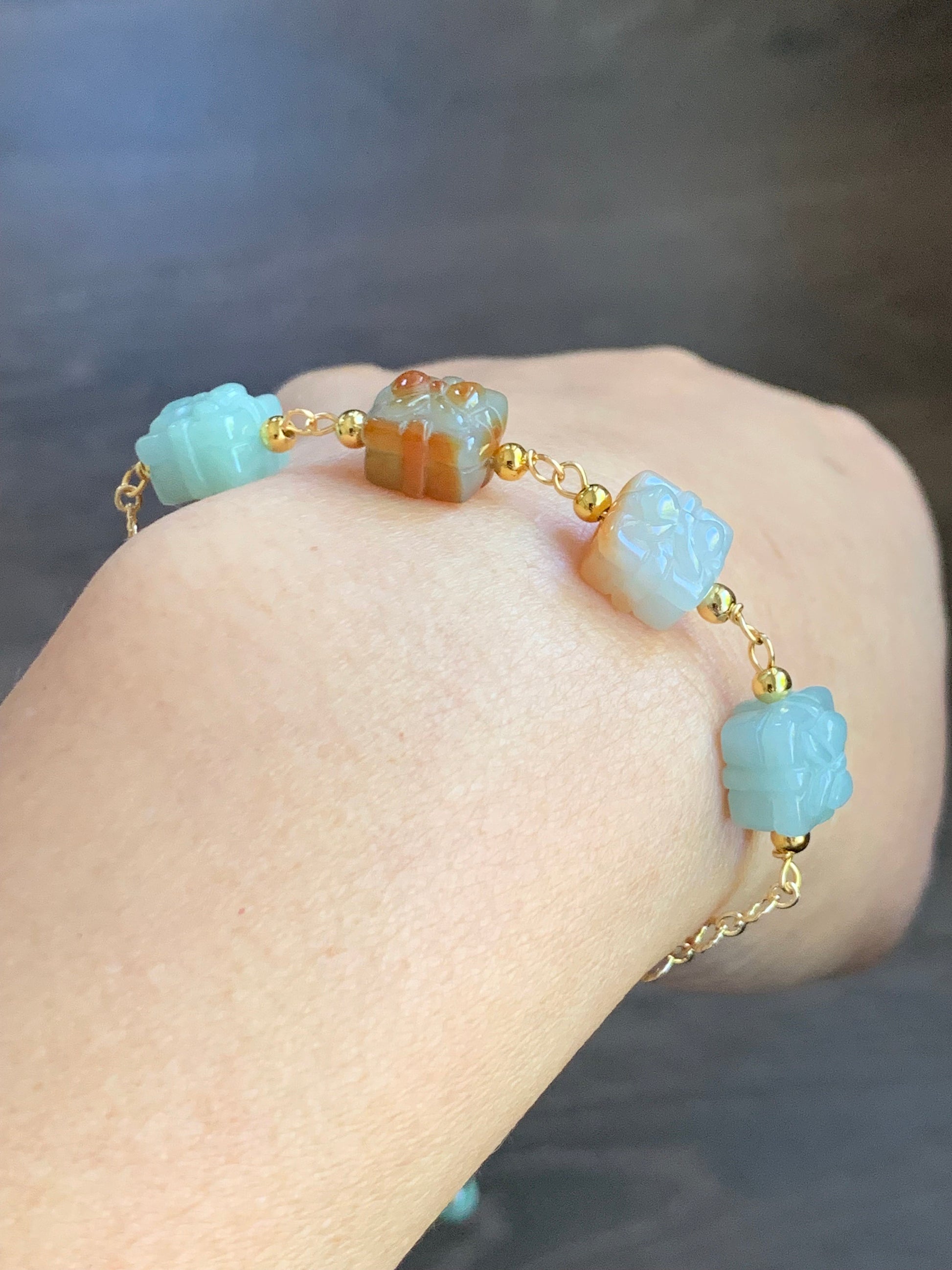 Holiday Special Natural Burmese Icy Multicolored Jadeite Gift Boxes 14K Yellow Gold Plated Chain Bracelet Adjustable 8” 天然缅甸多宝翡翠礼物包金手链