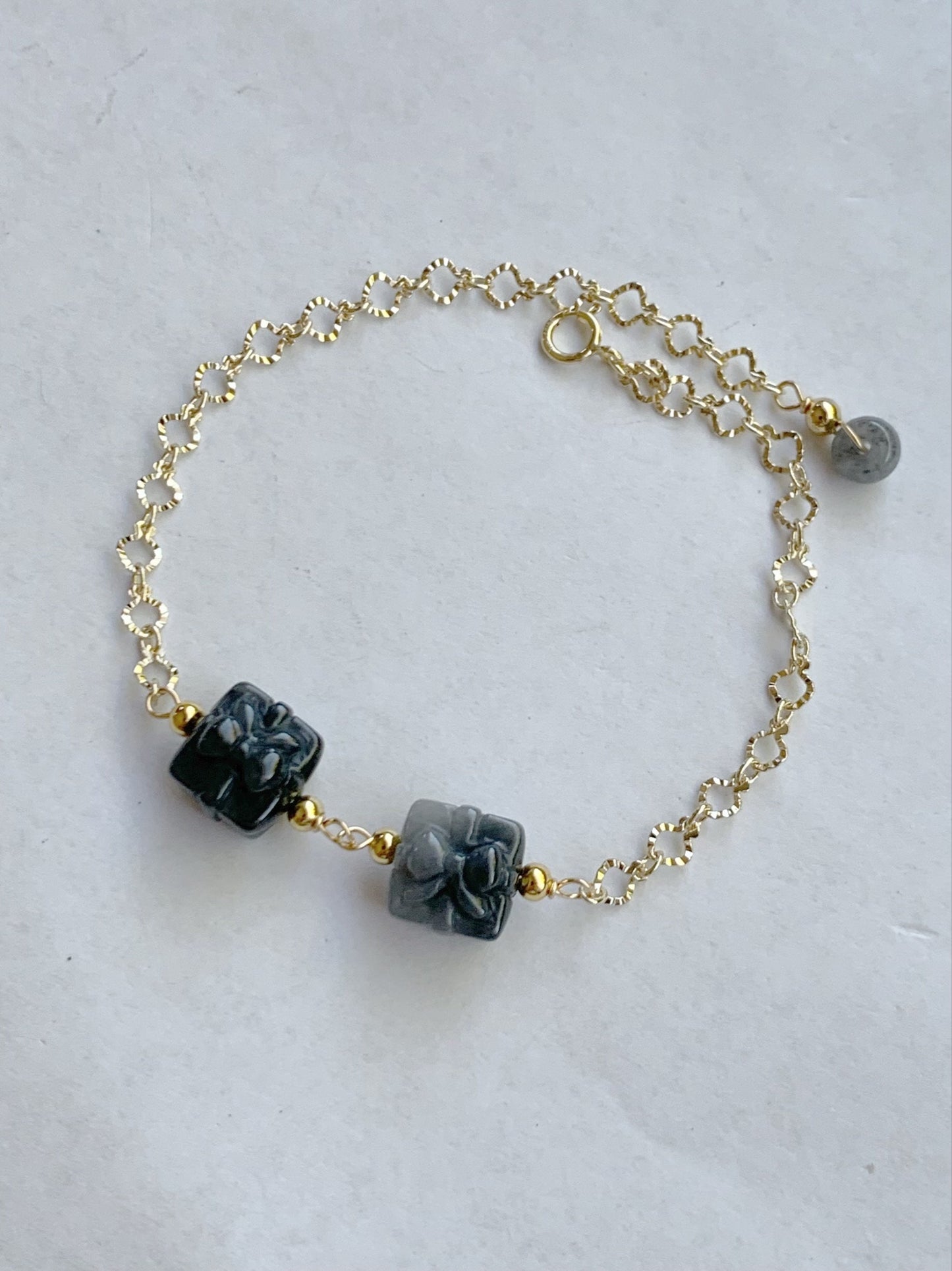 Holiday Special Natural Burmese Icy Wuji Jadeite Carved Gift Boxes 14K YG Plated Chain Bracelet Adjustable up to 7.5” 天然缅甸乌鸡翡翠礼物包金手链