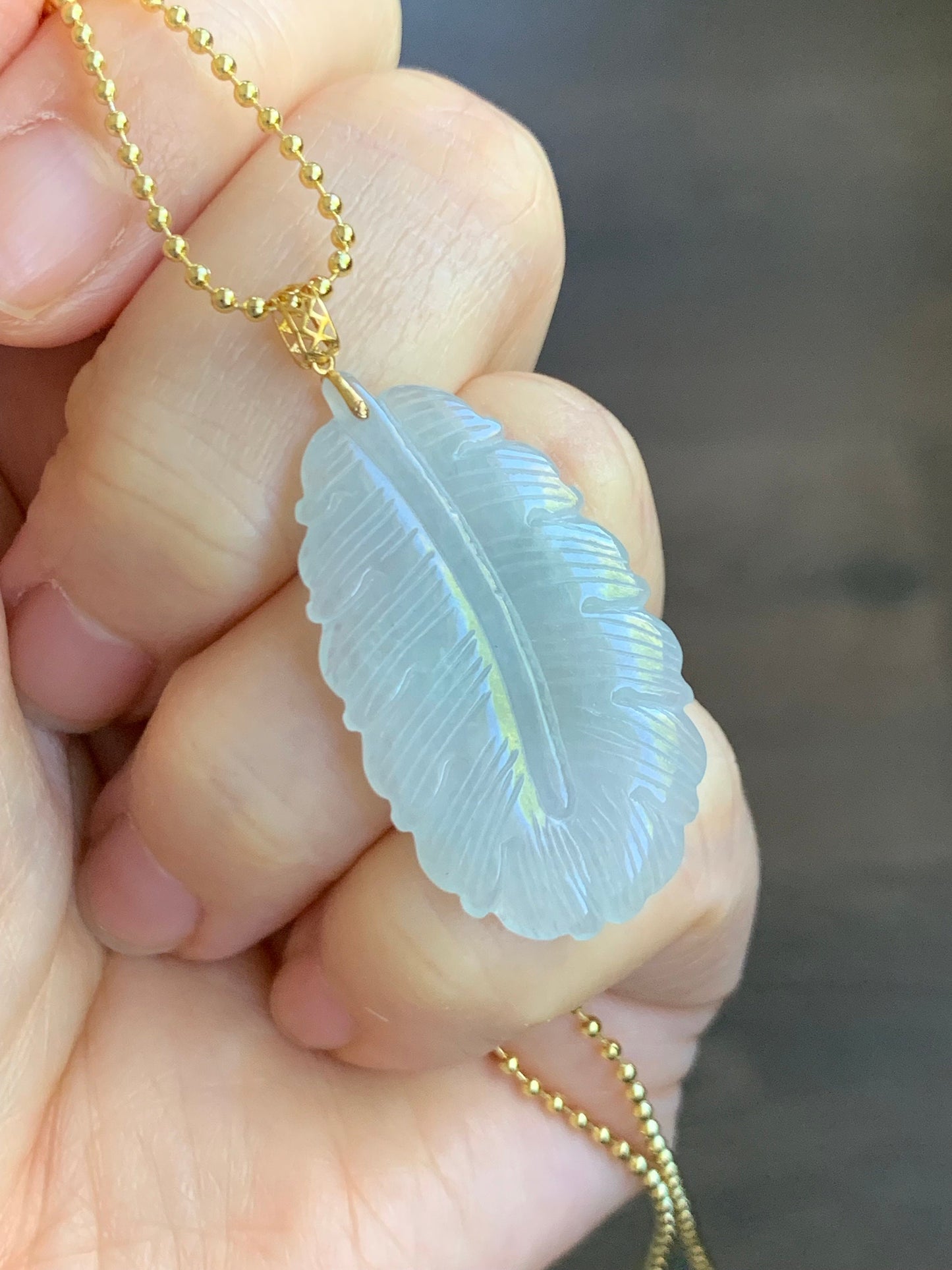 Natural Burmese Icy Translucent Light Green Jadeite Carved Feather Pendant 18K Yellow Gold 天然缅甸冰淡晴底翡翠羽毛镶嵌吊坠 B830