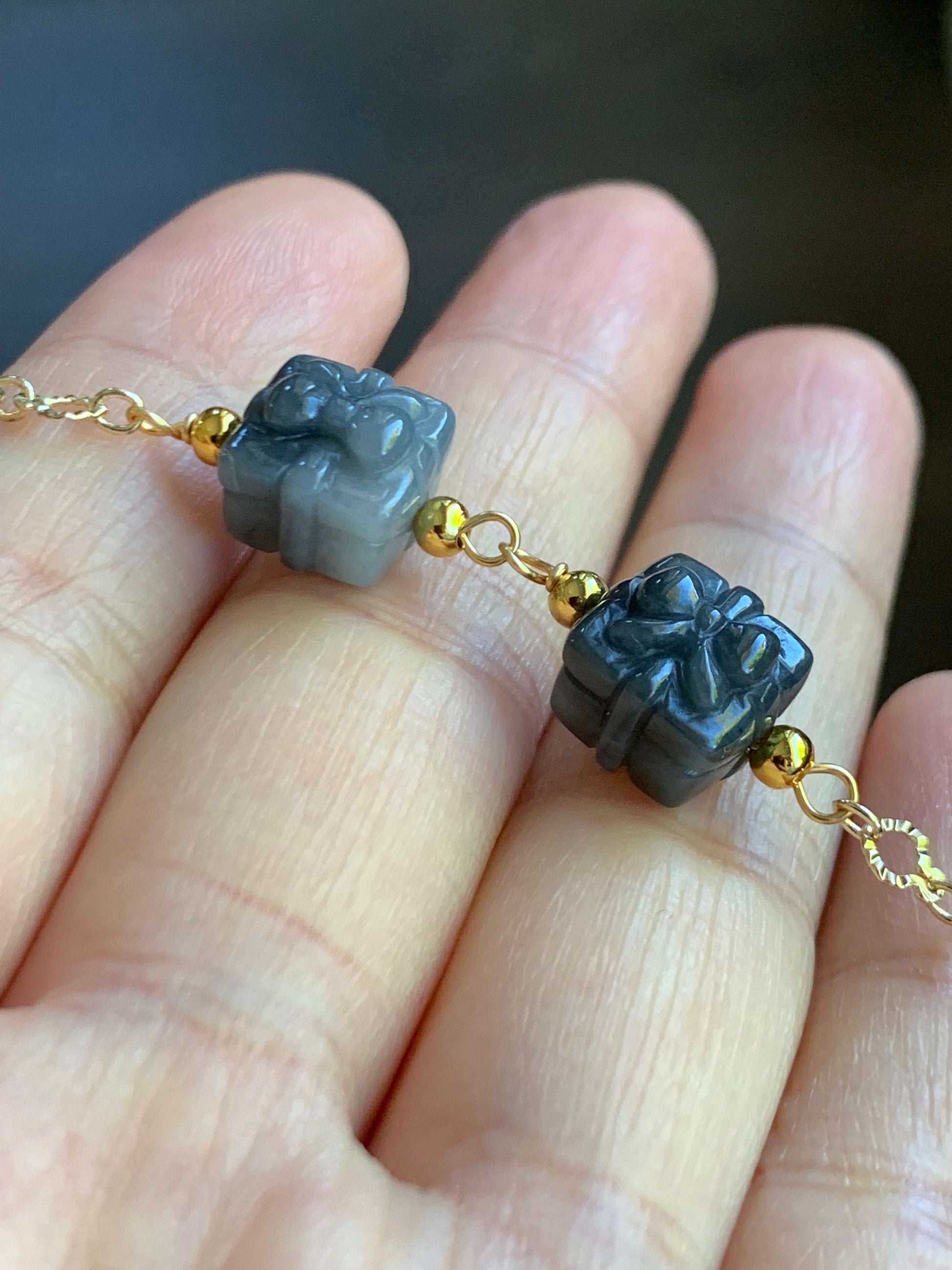 Holiday Special Natural Burmese Icy Wuji Jadeite Carved Gift Boxes 14K YG Plated Chain Bracelet Adjustable up to 7.5” 天然缅甸乌鸡翡翠礼物包金手链