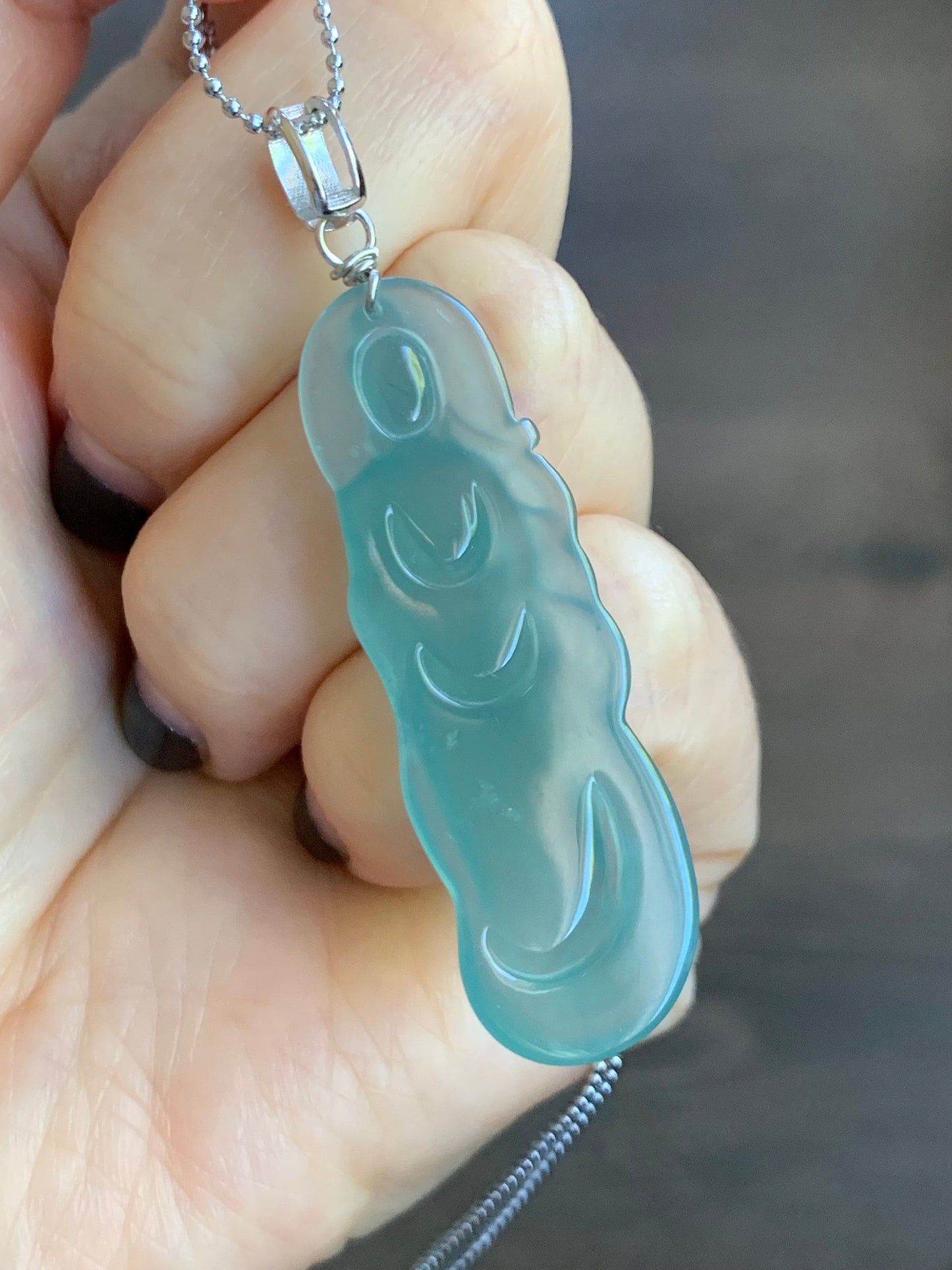 Certified Natural Guatemalan Icy Highly Translucent Gelatinous Light Green Jadeite Guanyin Pendant Sterling Silver 天然冰胶危淡晴绿翡翠观音吊坠 5131