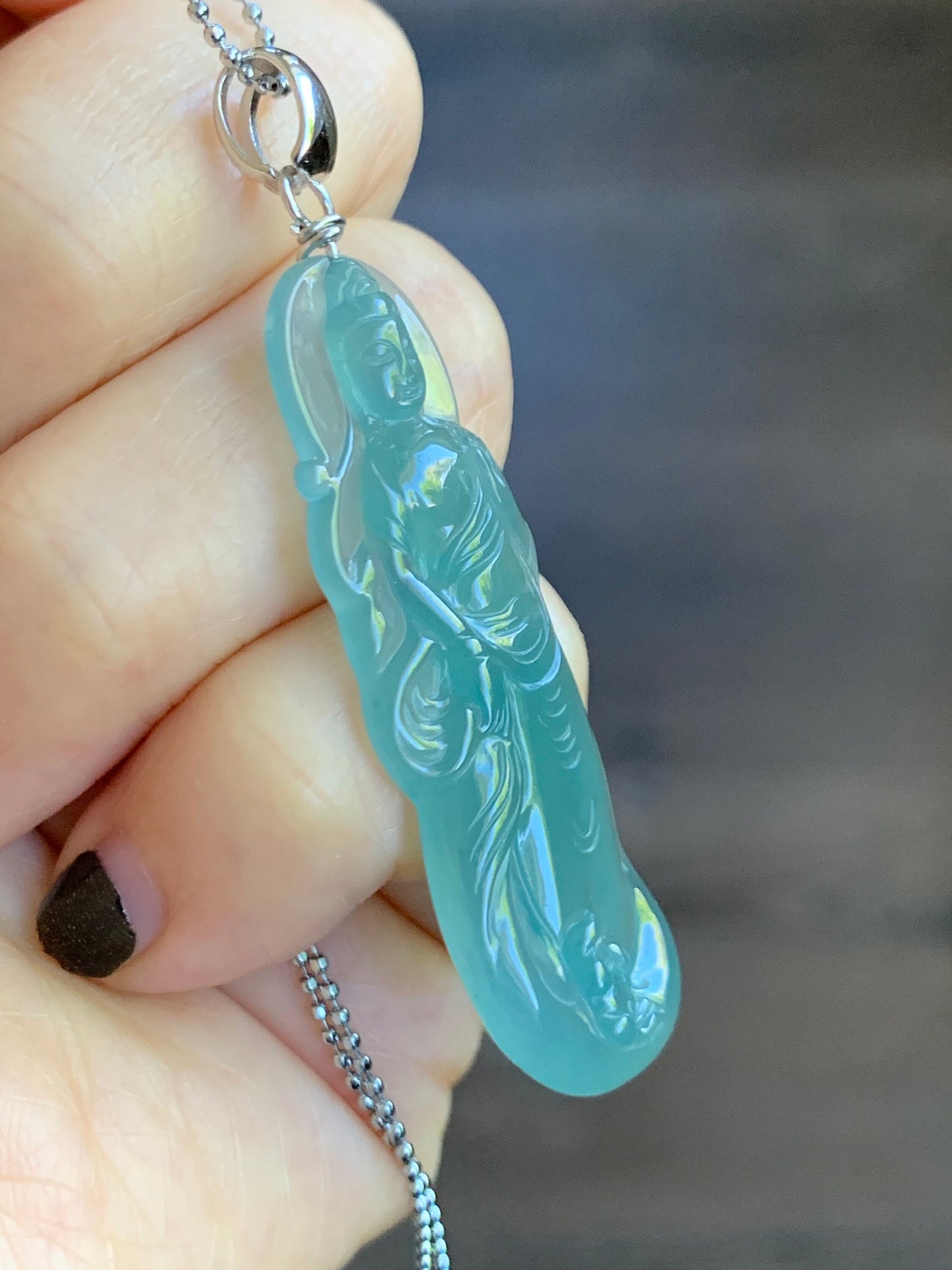 Certified Natural Guatemalan Icy Highly Translucent Gelatinous Light Green Jadeite Guanyin Pendant Sterling Silver 天然冰胶危淡晴绿翡翠观音吊坠 5131