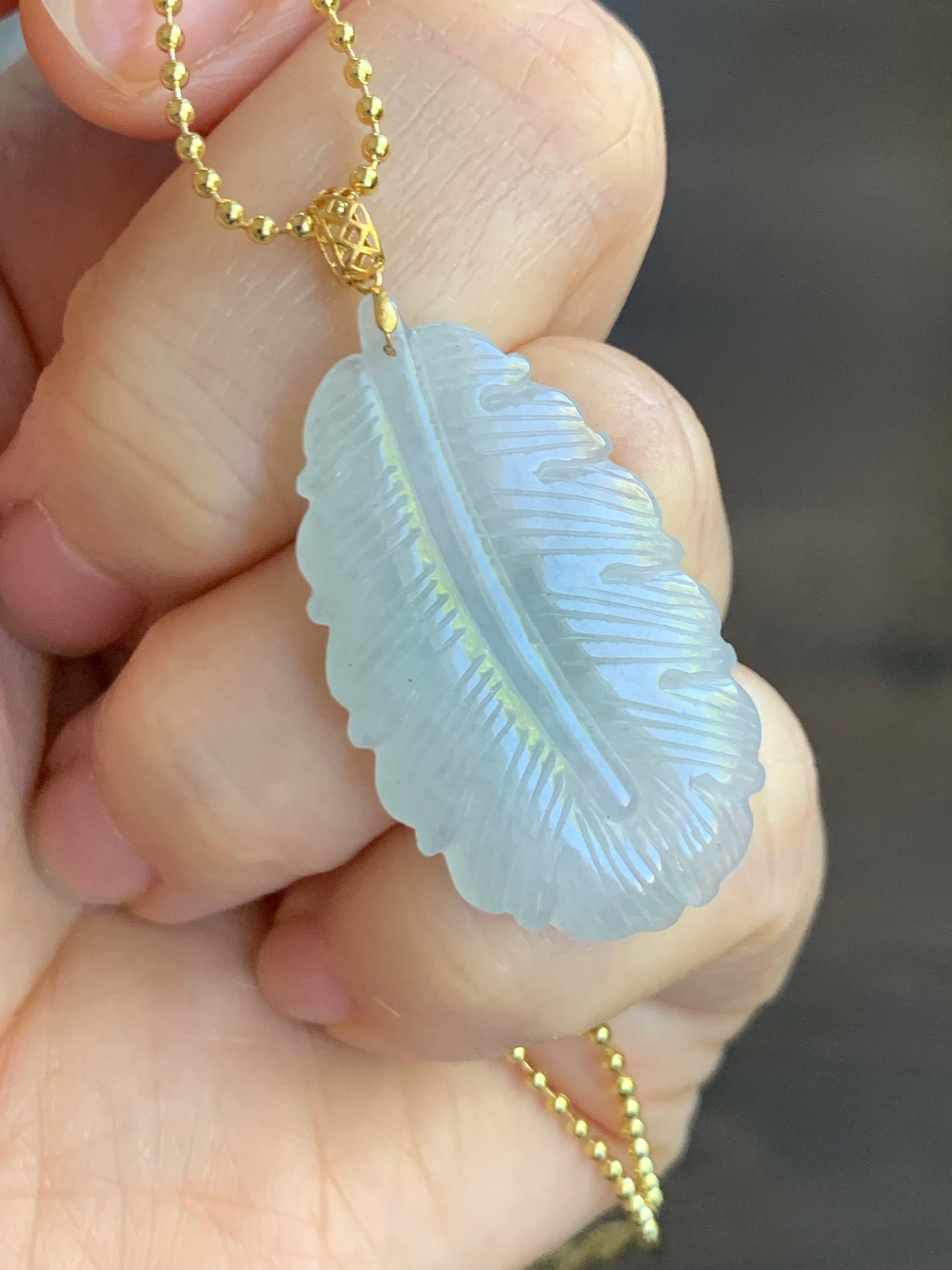 Natural Burmese Icy Translucent Light Green Jadeite Carved Feather Pendant 18K Yellow Gold 天然缅甸冰淡晴底翡翠羽毛镶嵌吊坠 B830